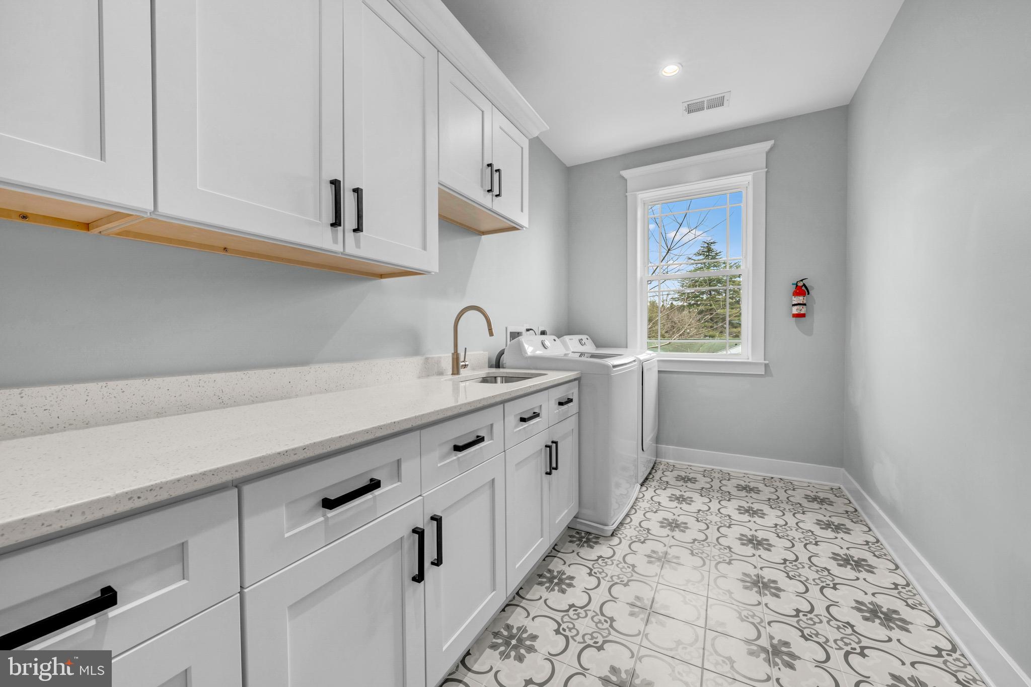 BROYHILL LANGLEY ESTATES - Residential