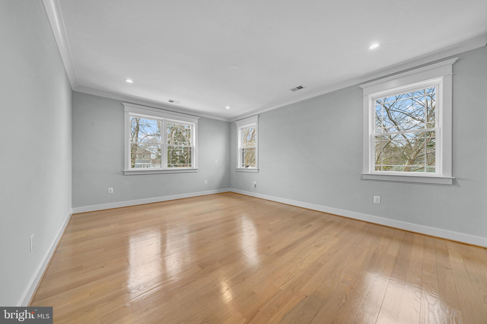 BROYHILL LANGLEY ESTATES - Residential