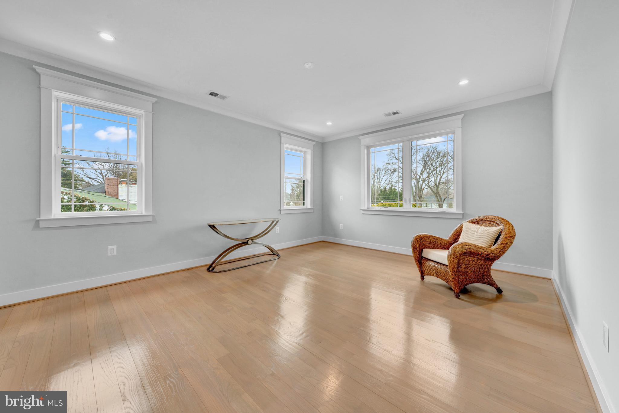 BROYHILL LANGLEY ESTATES - Residential