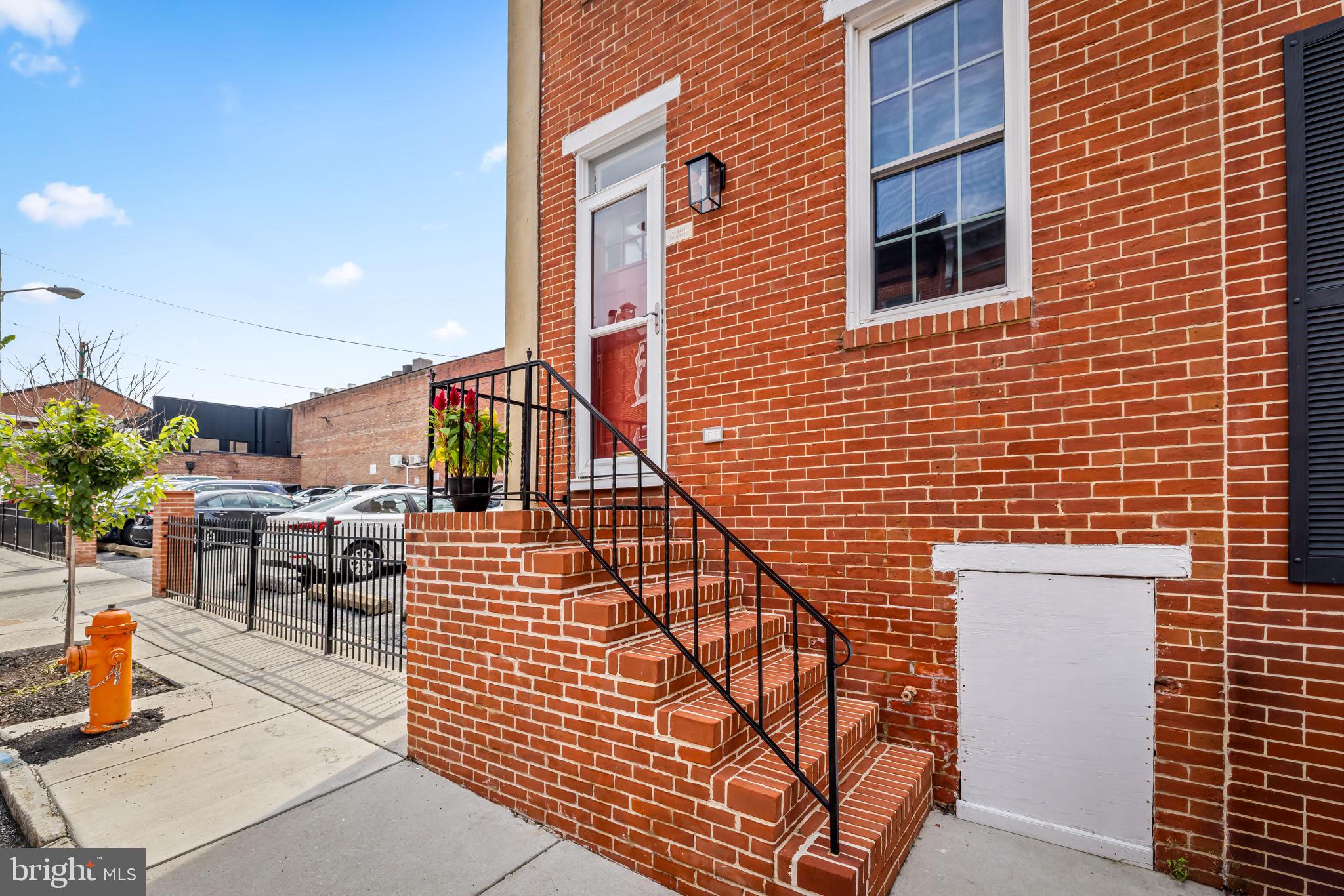 19 POULTNEY STREET