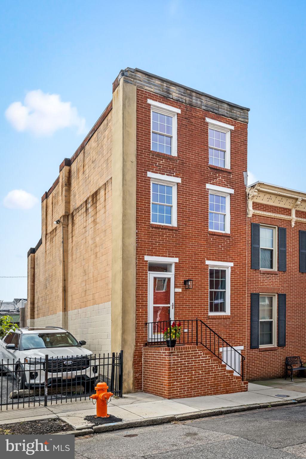 19 POULTNEY STREET