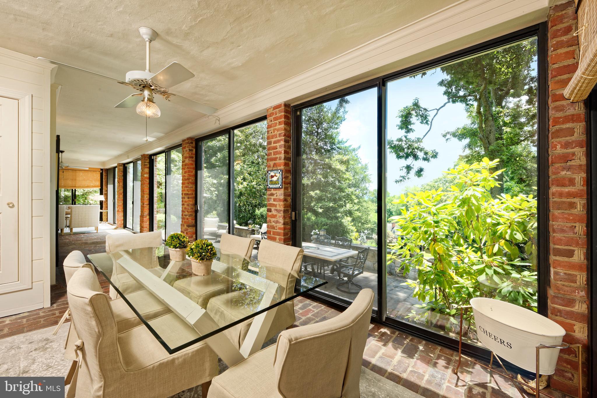 BELLE HAVEN - Residential