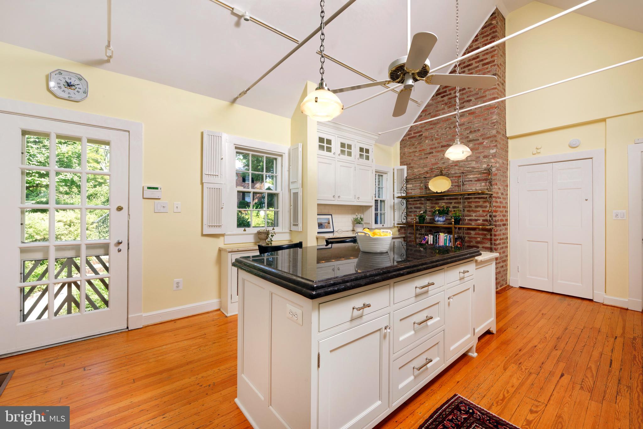 BELLE HAVEN - Residential