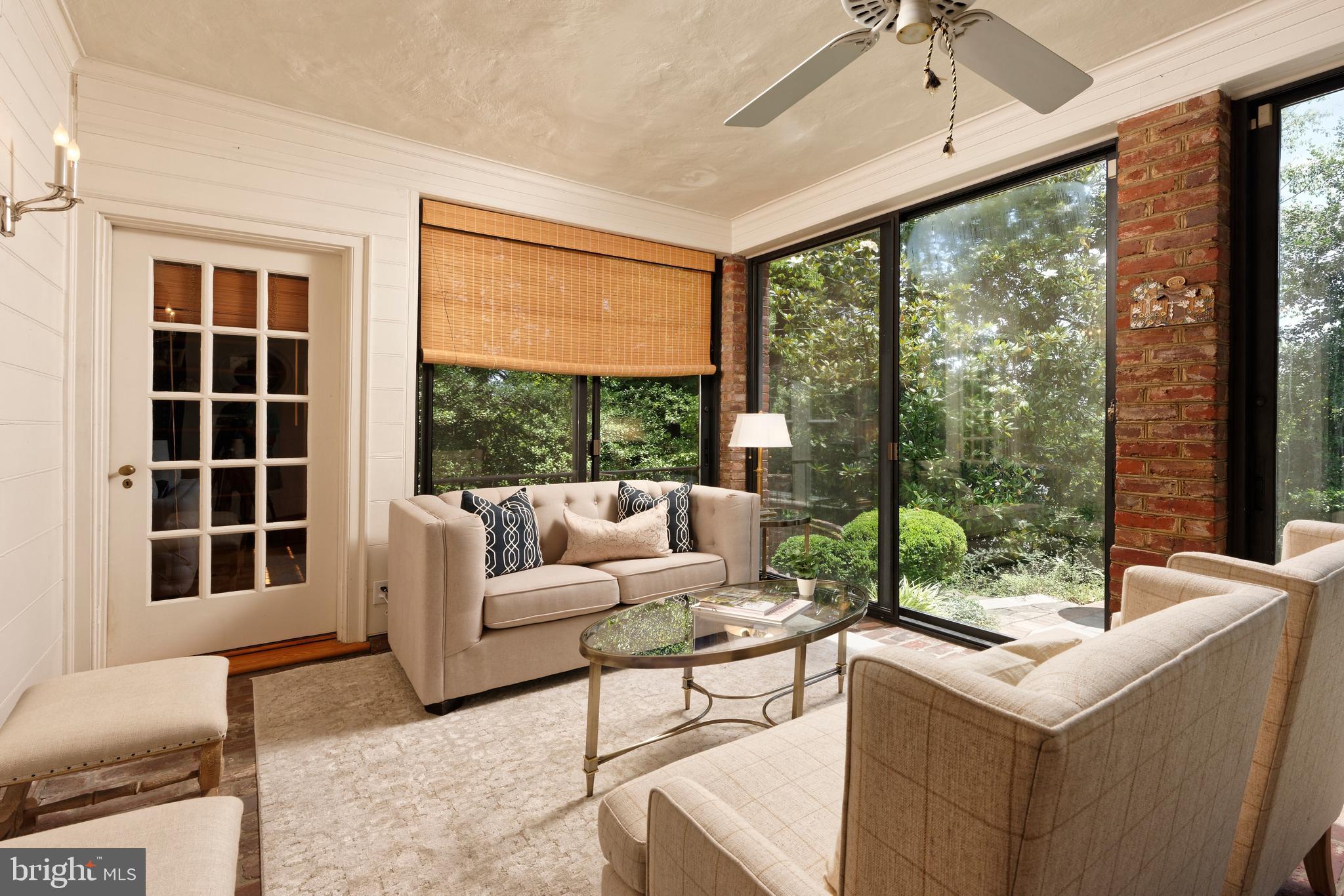 BELLE HAVEN - Residential