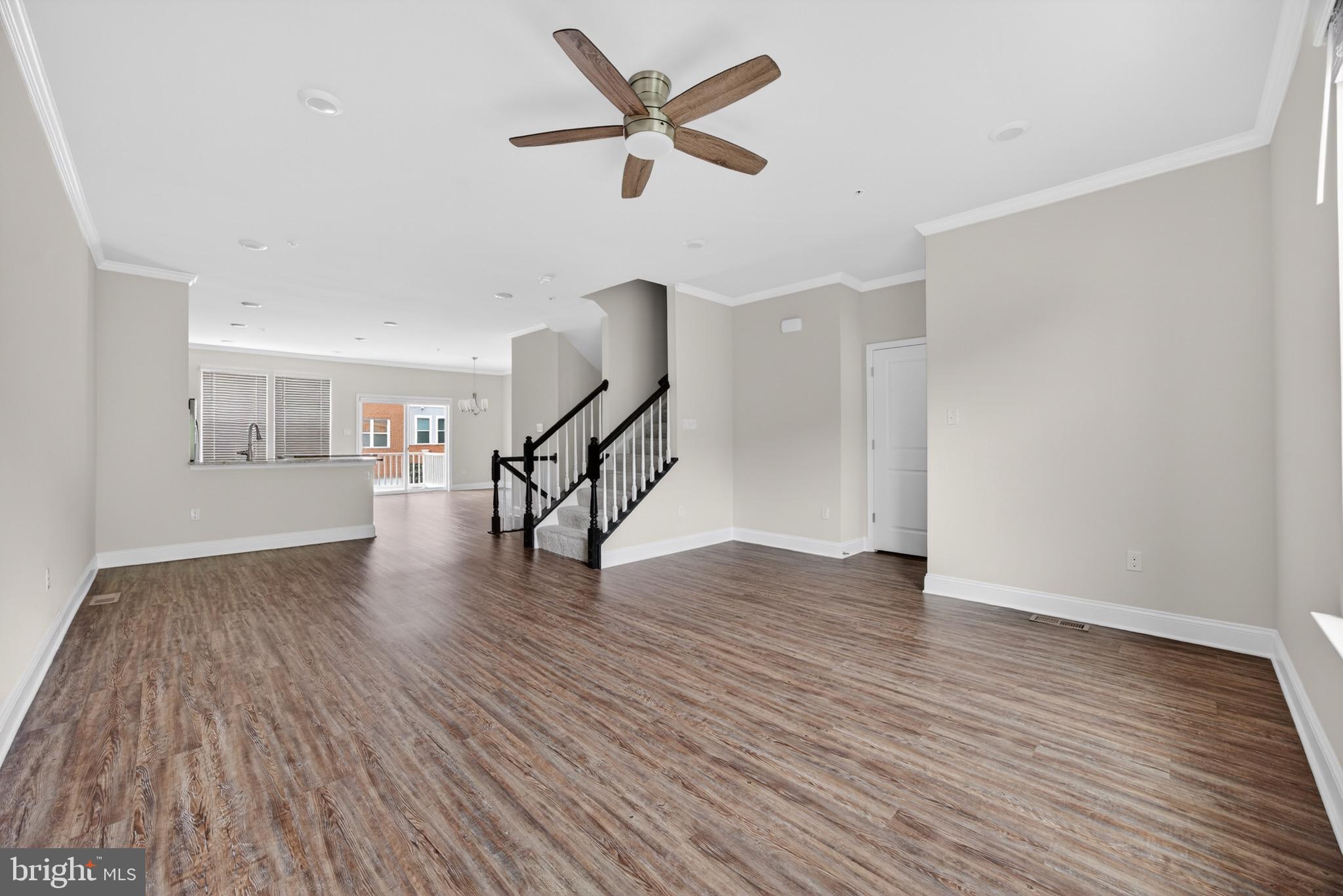 THE COVE - Residential