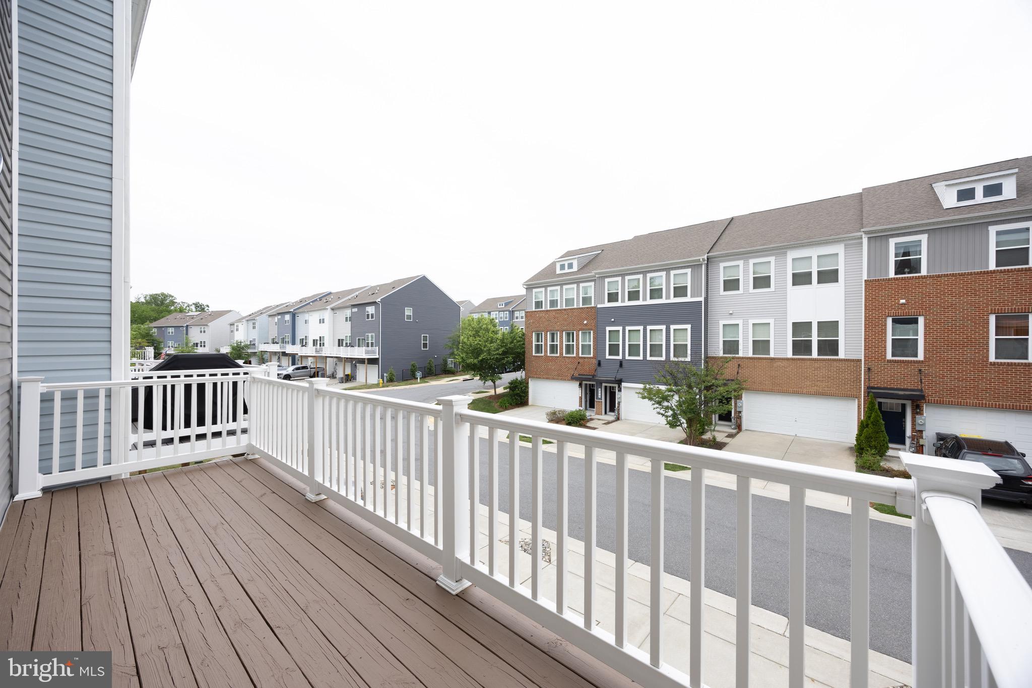 THE COVE - Residential