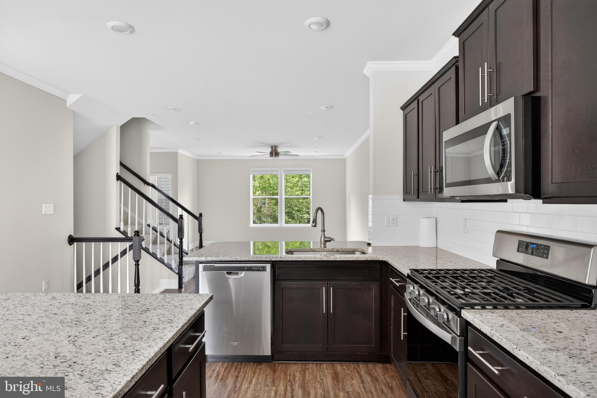 THE COVE - Residential