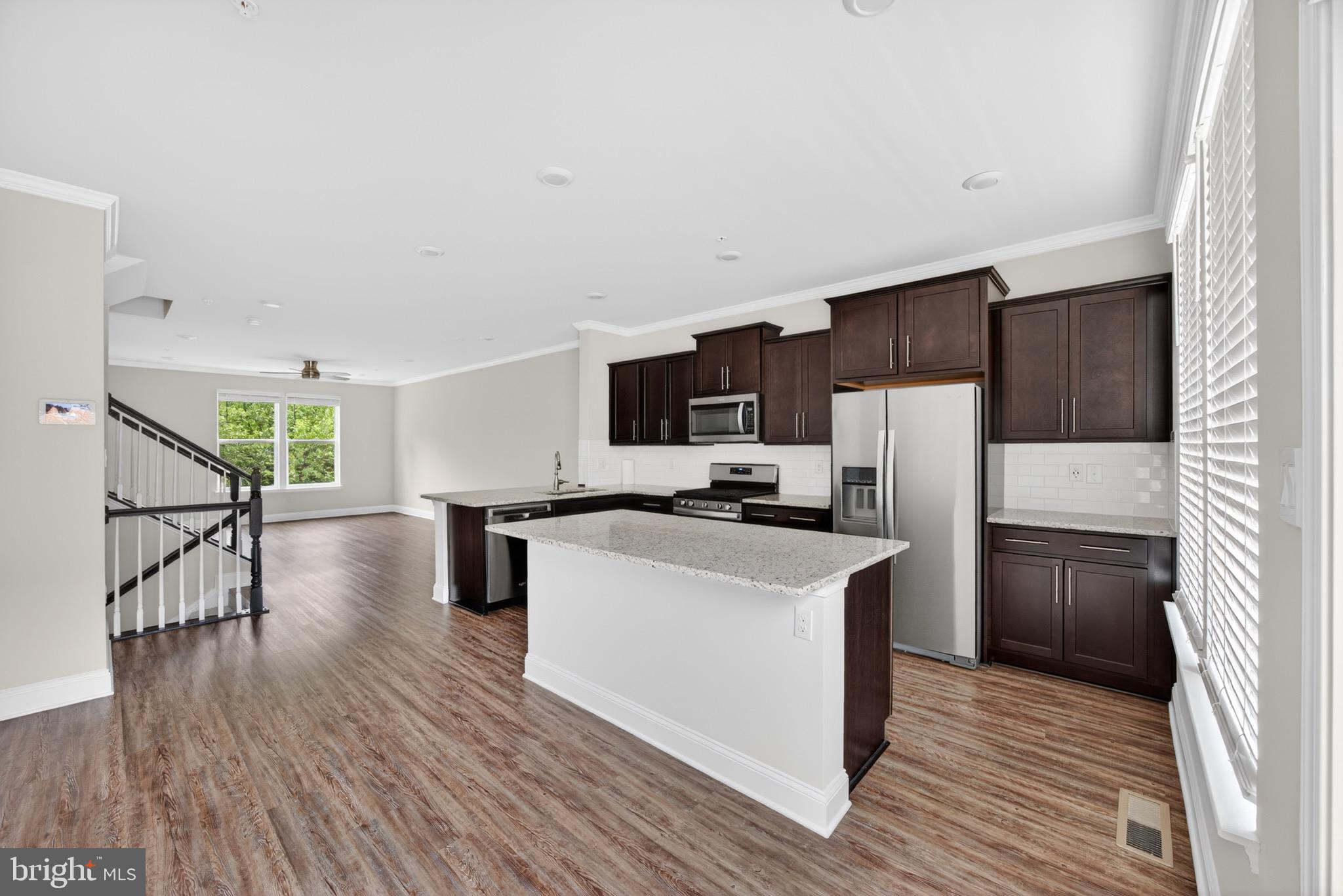 THE COVE - Residential