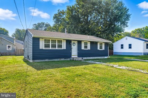 Photo of 86 Delaware Drive, PENNSVILLE, NJ 08070 (MLS # NJSA2016580) Photo of 86 Delaware Drive, PENNSVILLE, NJ 08070 (MLS # NJSA2016580)