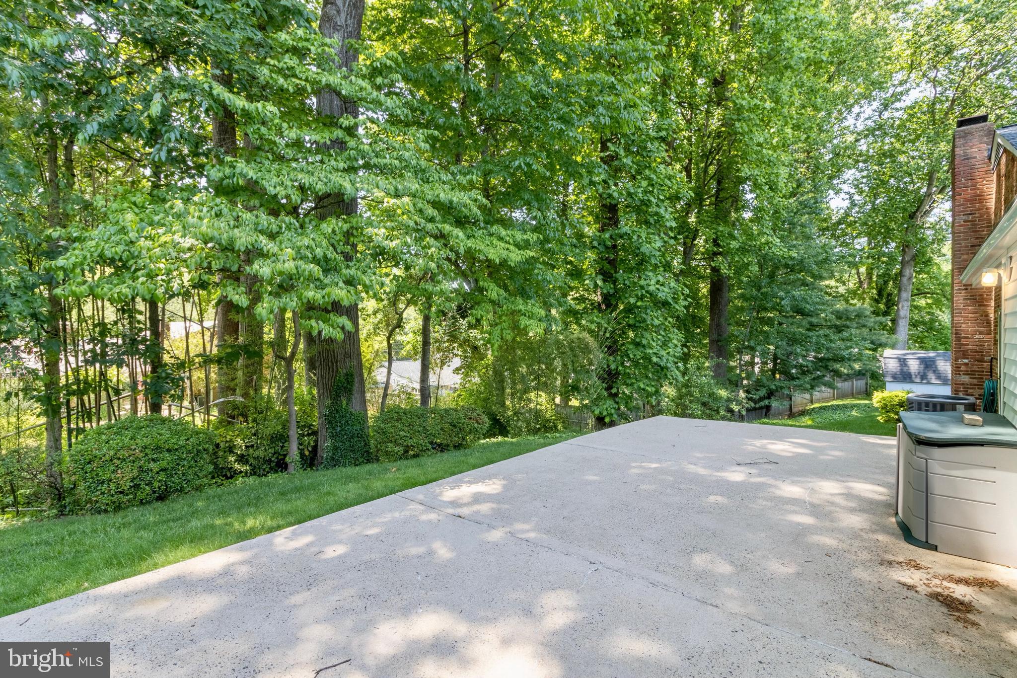 NORTH SPRINGFIELD - Residential Lease