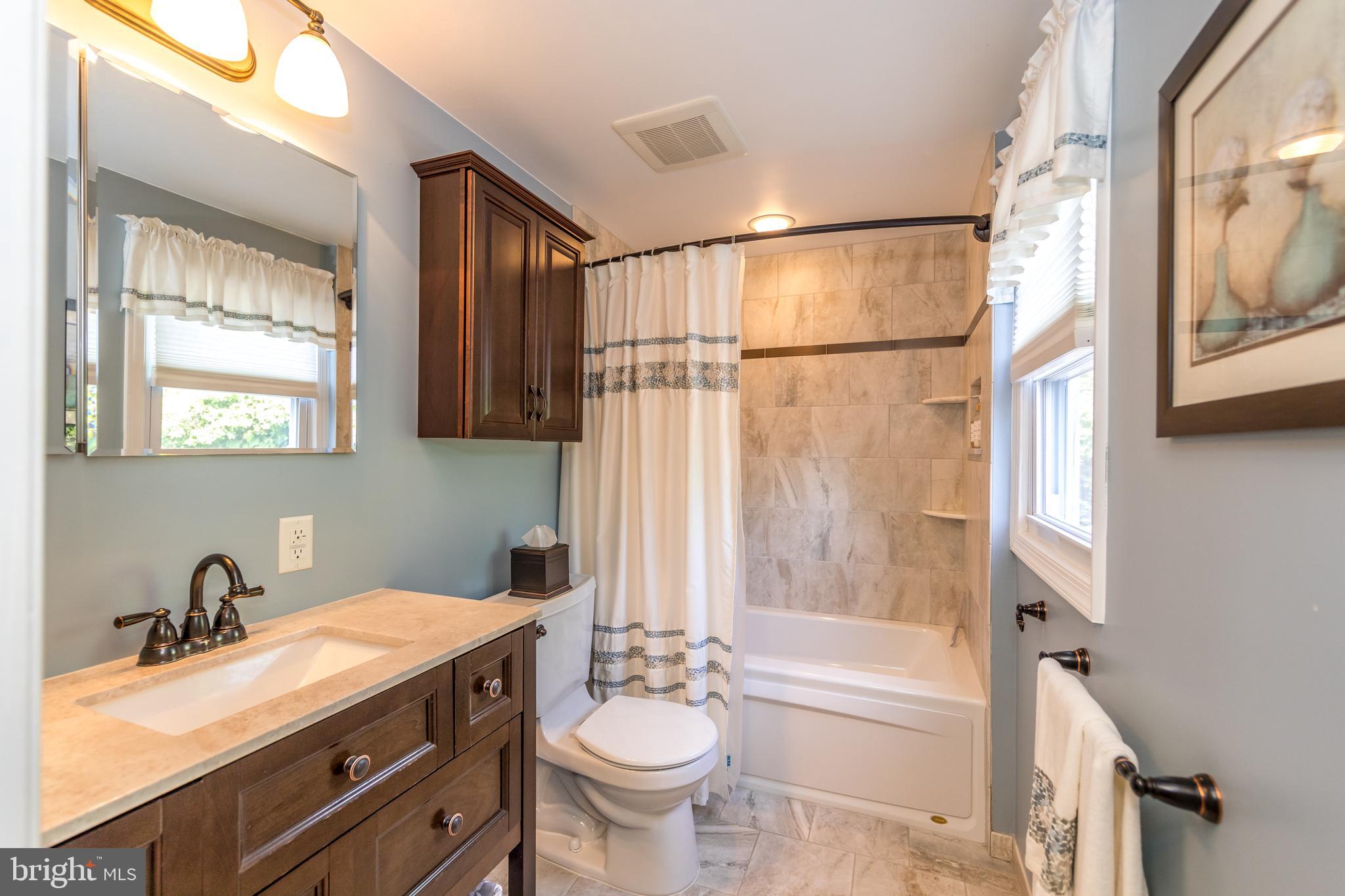 COLONIAL ACRES - Residential