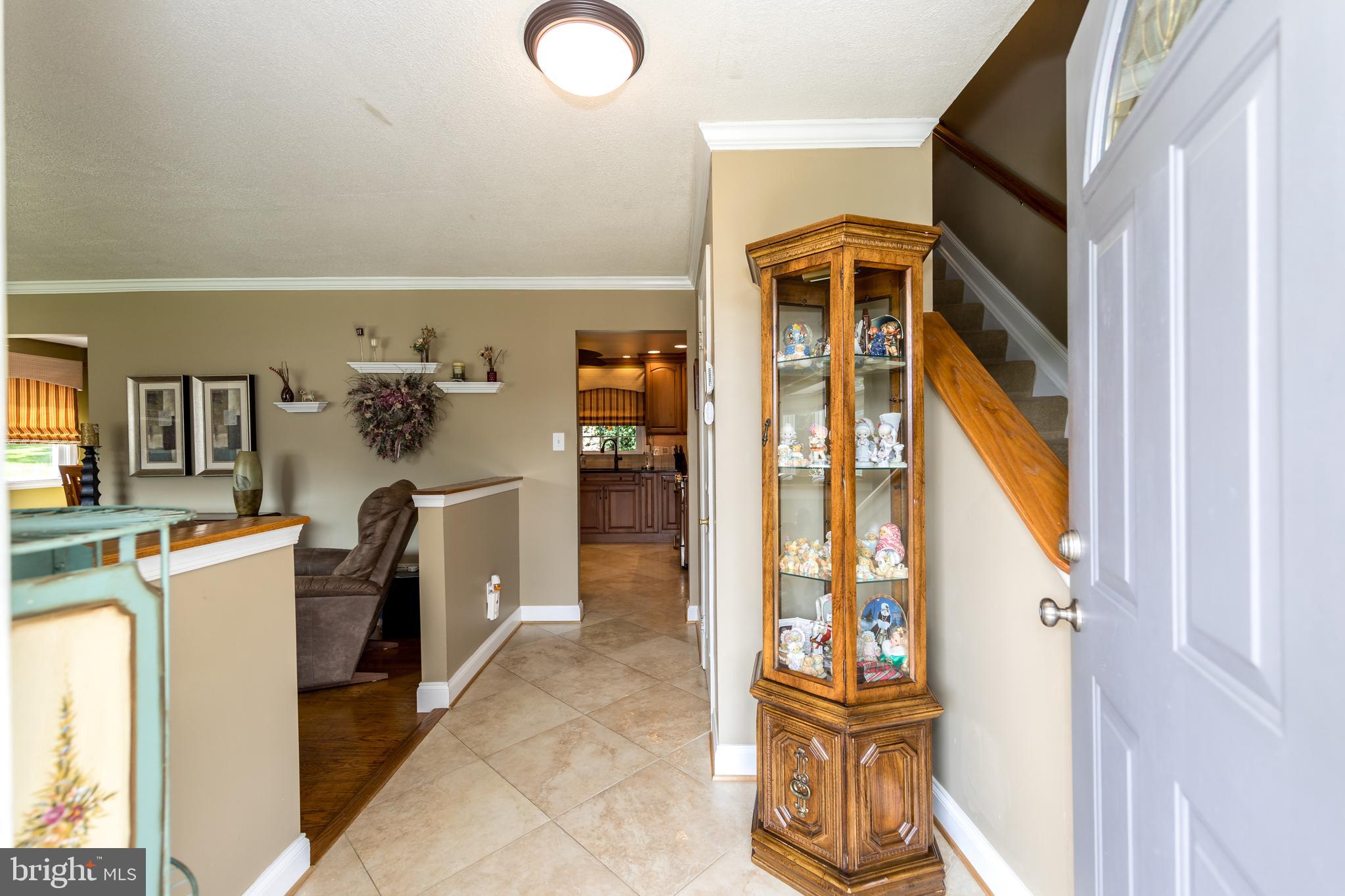 COLONIAL ACRES - Residential