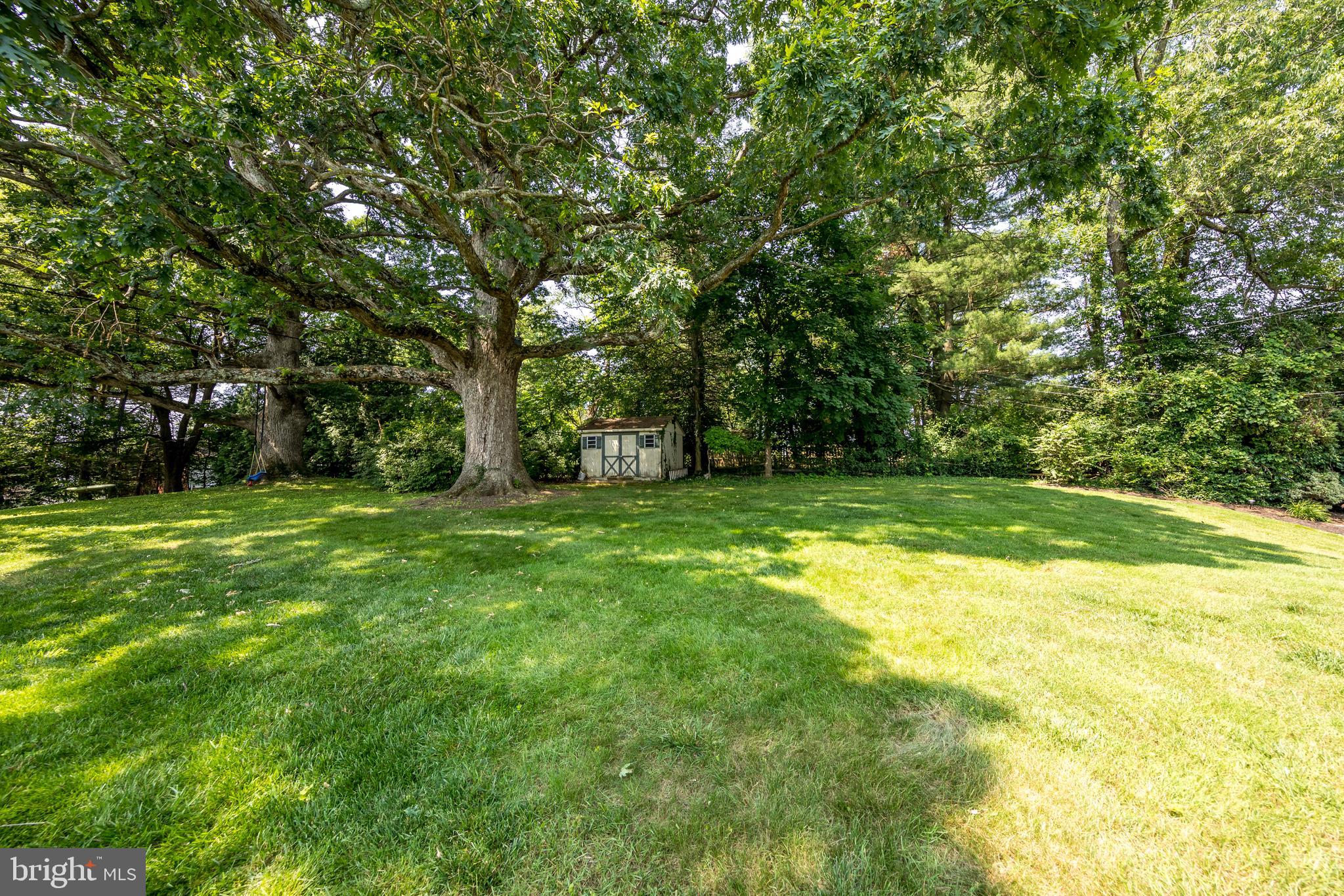 COLONIAL ACRES - Residential