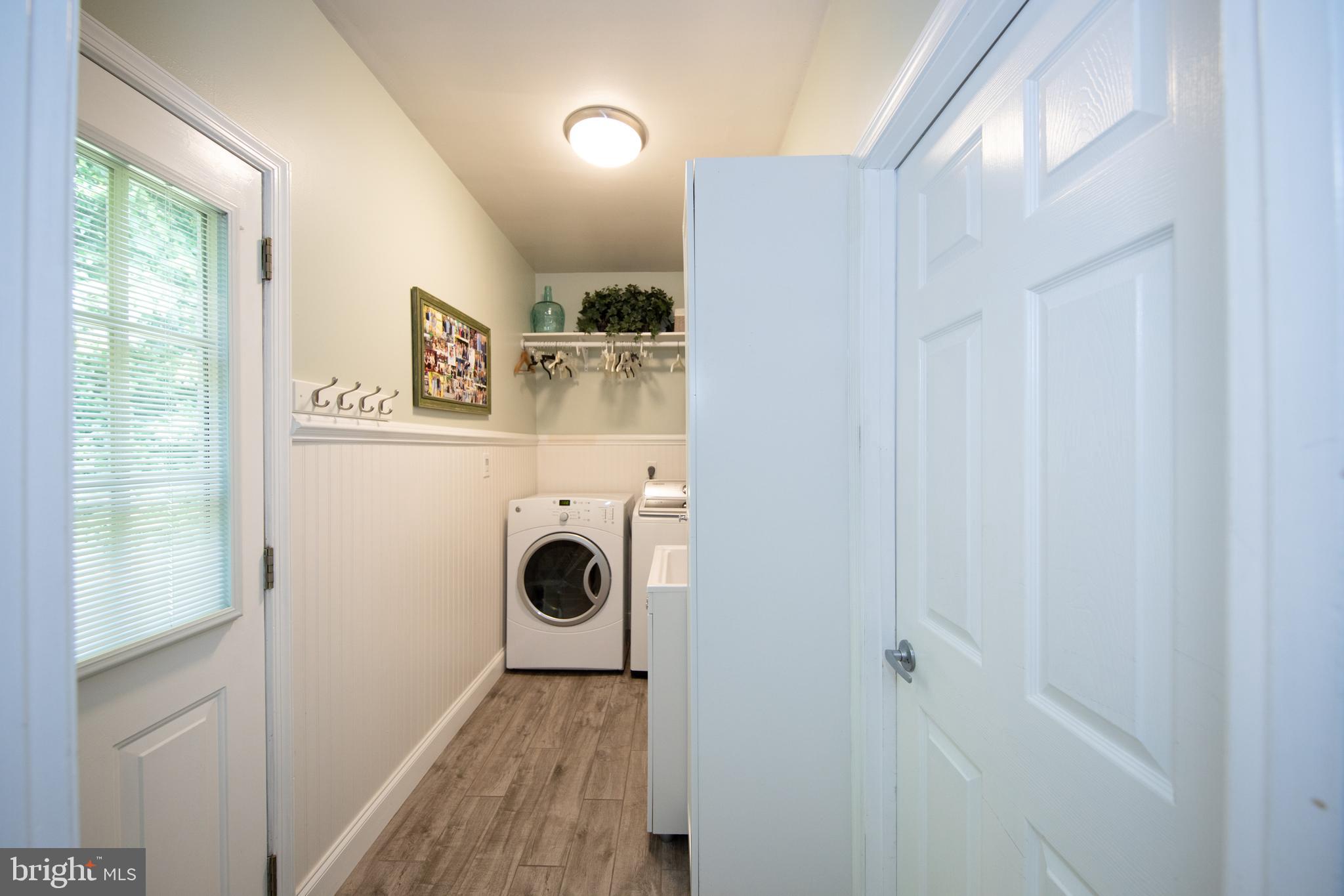 COLONIAL ACRES - Residential