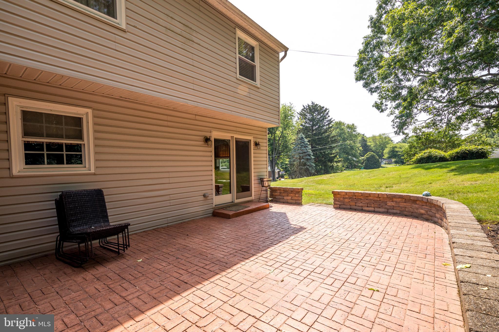 COLONIAL ACRES - Residential