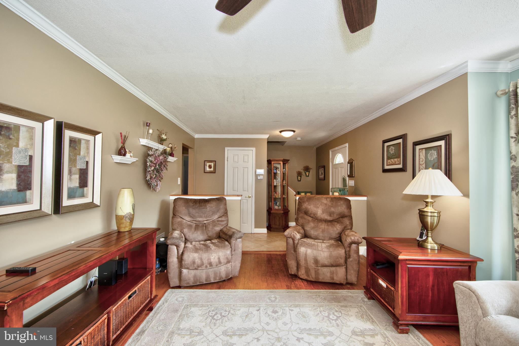 COLONIAL ACRES - Residential