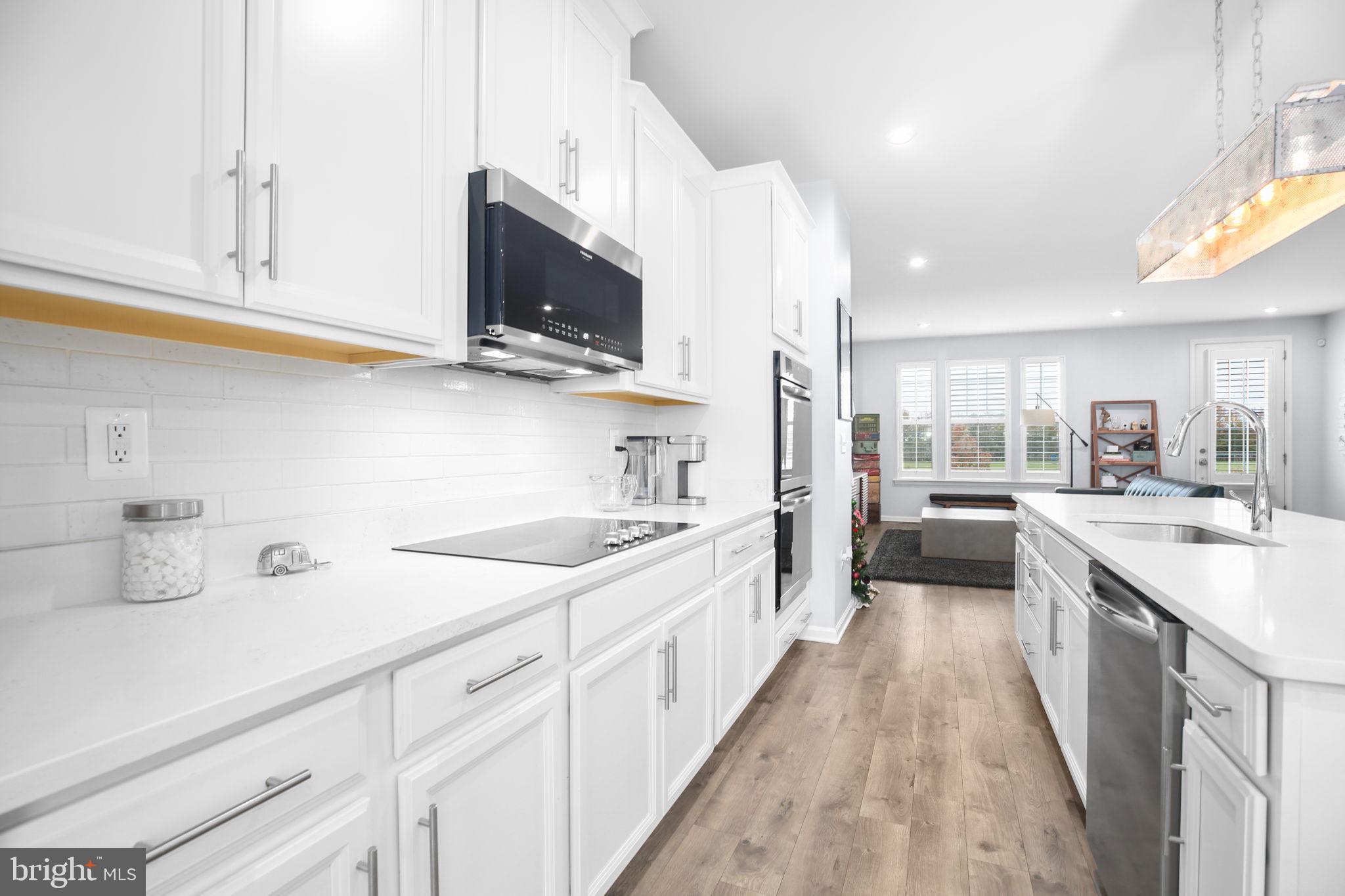 LANDING AT CENTRAL PARK - Residential