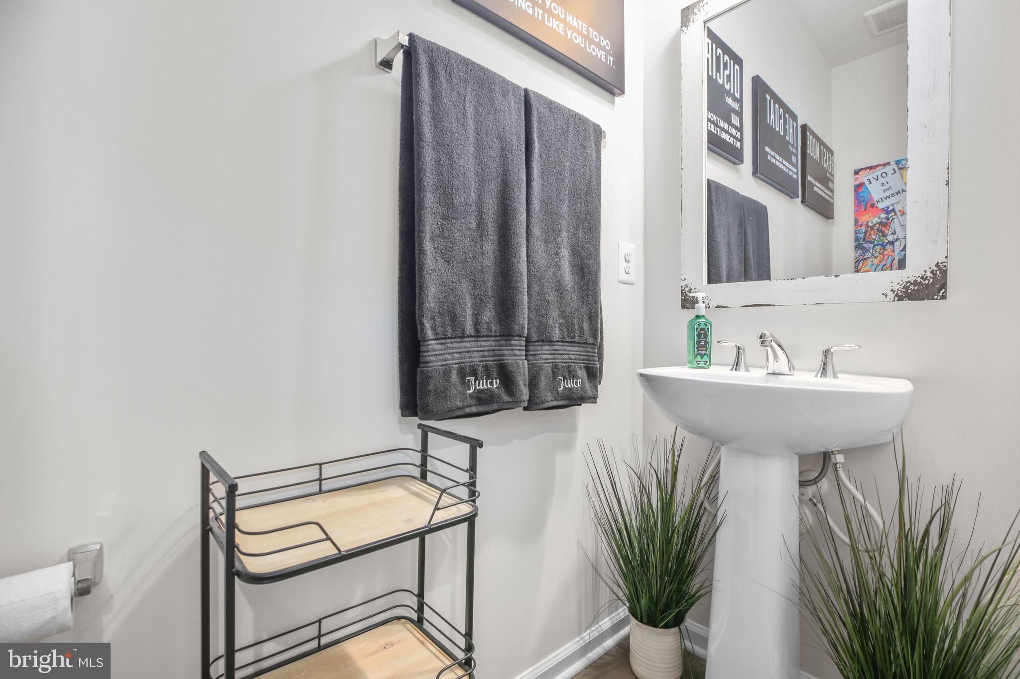 LANDING AT CENTRAL PARK - Residential