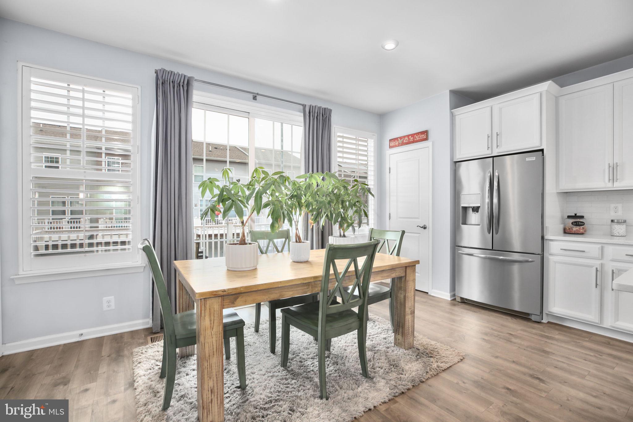 LANDING AT CENTRAL PARK - Residential