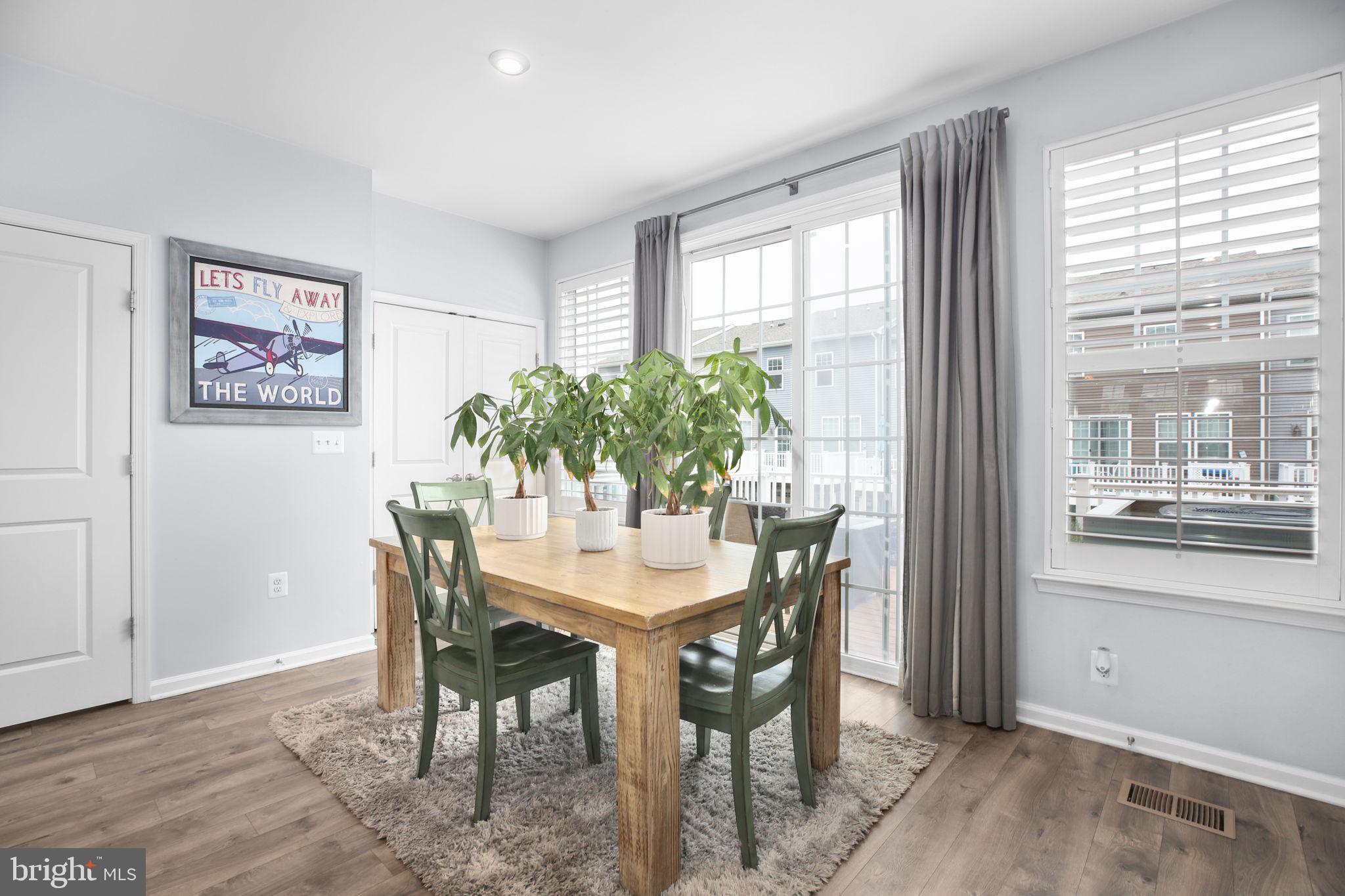 LANDING AT CENTRAL PARK - Residential