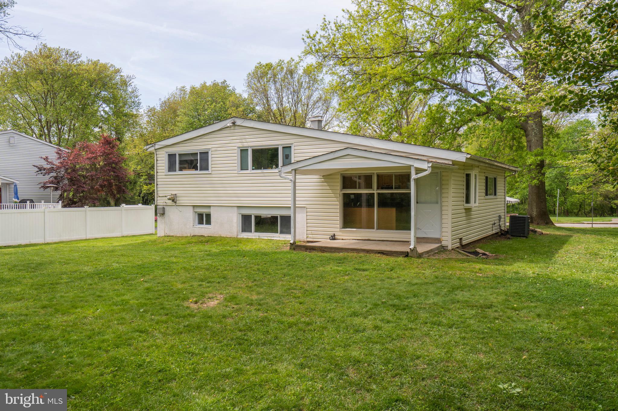 CENTER SQ GREEN - Residential