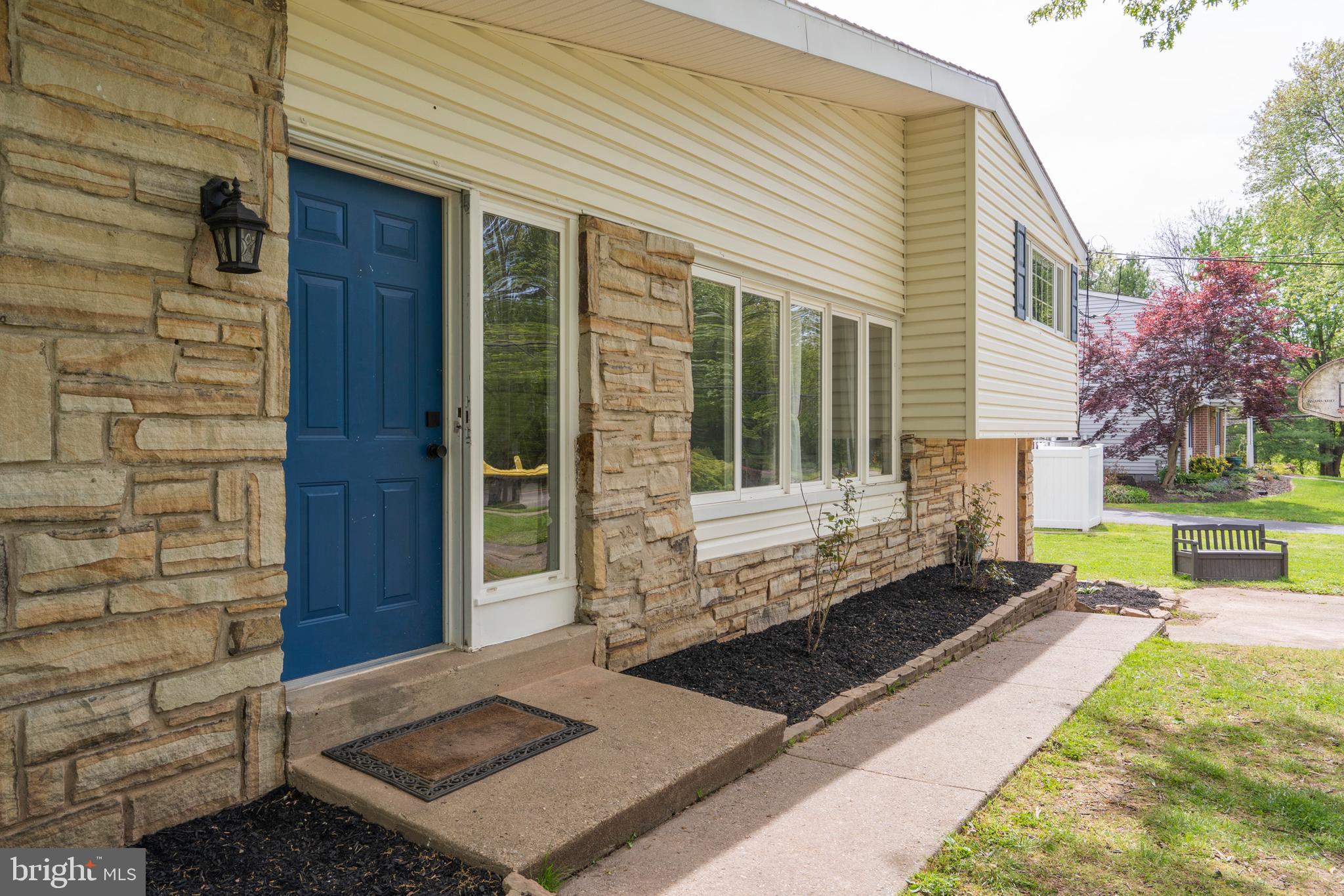 CENTER SQ GREEN - Residential