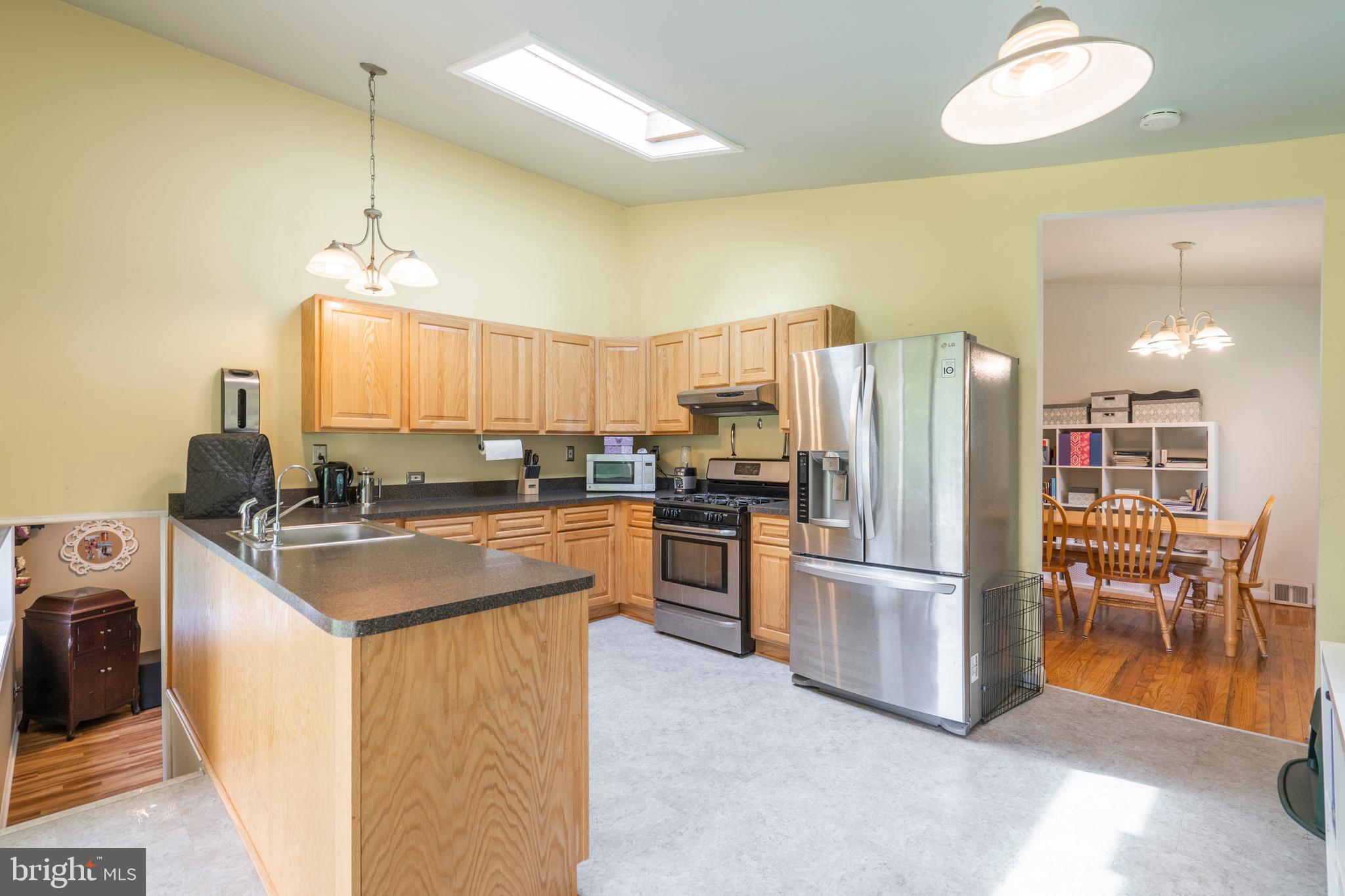 CENTER SQ GREEN - Residential