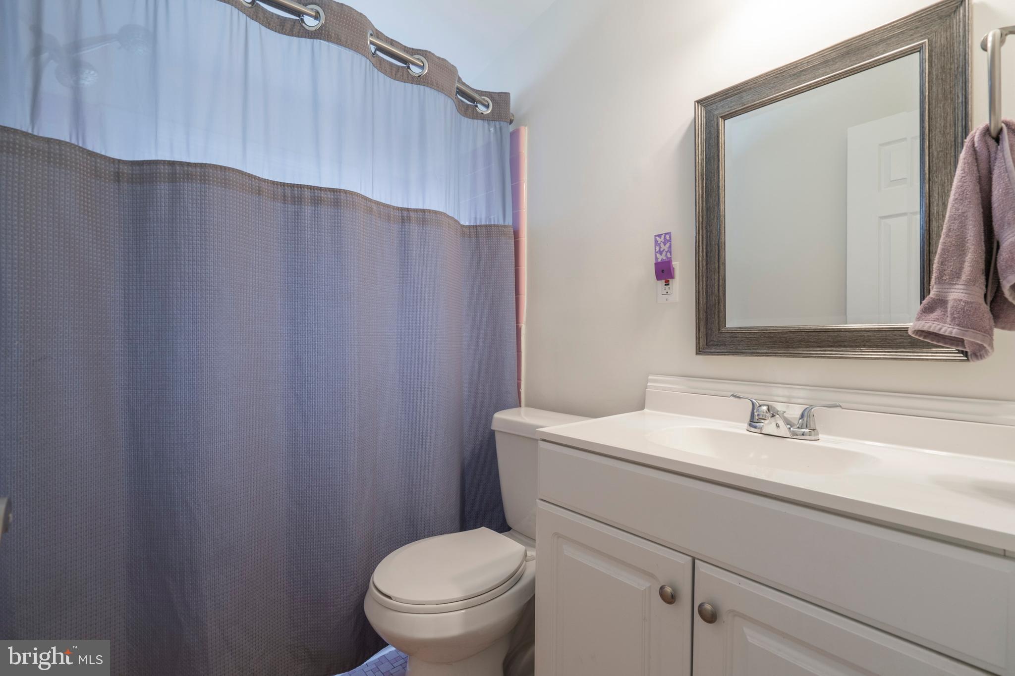 CENTER SQ GREEN - Residential