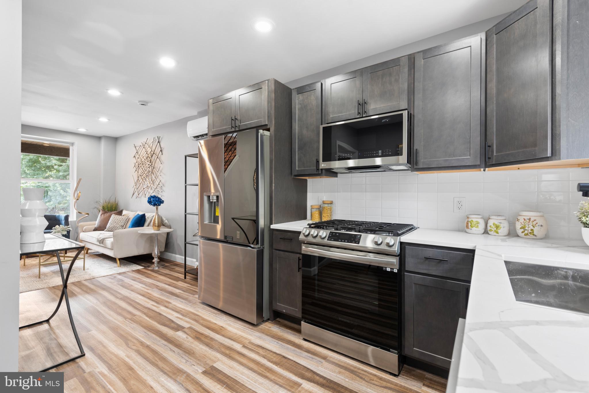 HAMPDEN HISTORIC DISTRICT - Residential