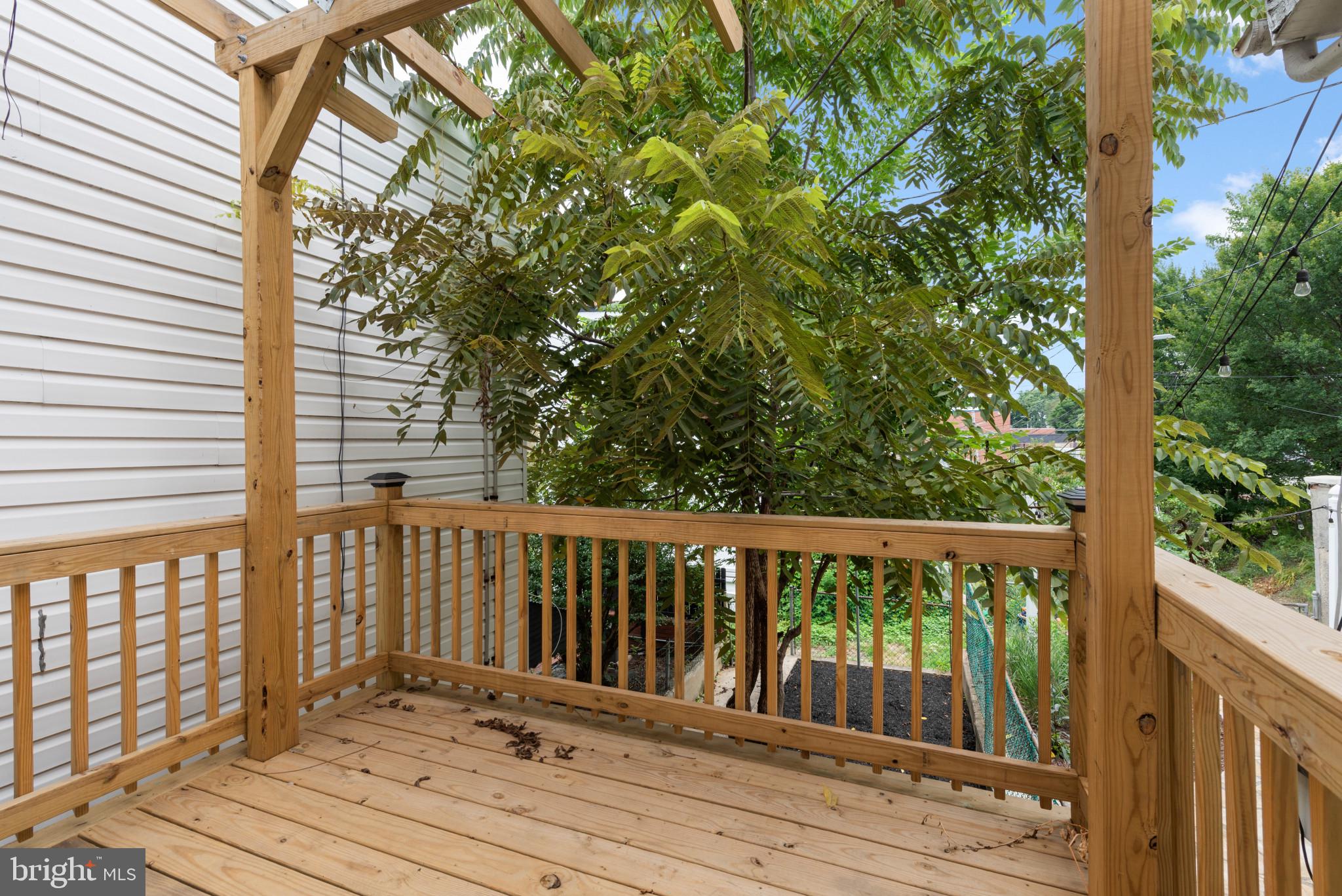 HAMPDEN HISTORIC DISTRICT - Residential