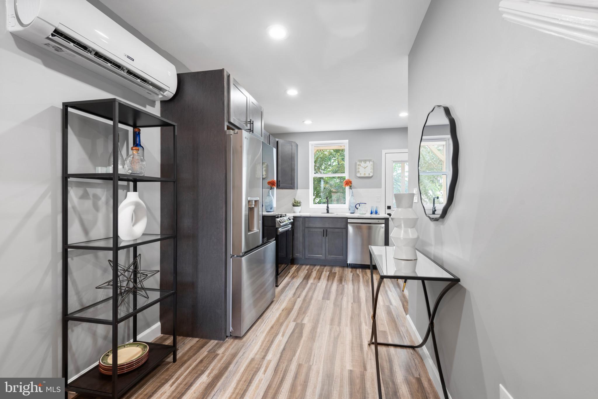 HAMPDEN HISTORIC DISTRICT - Residential