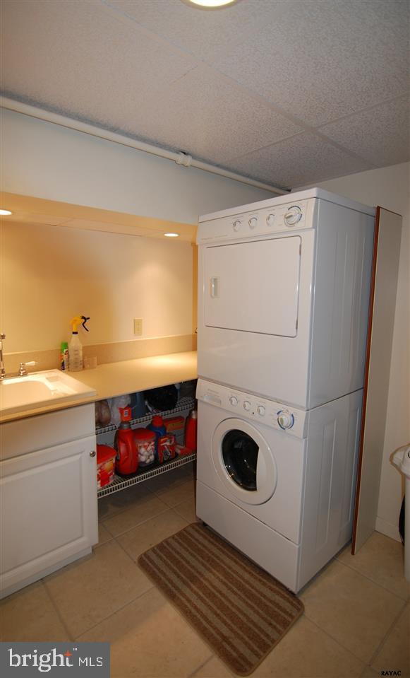 SPRINGDALE - Residential