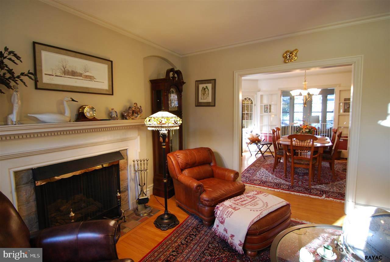 SPRINGDALE - Residential