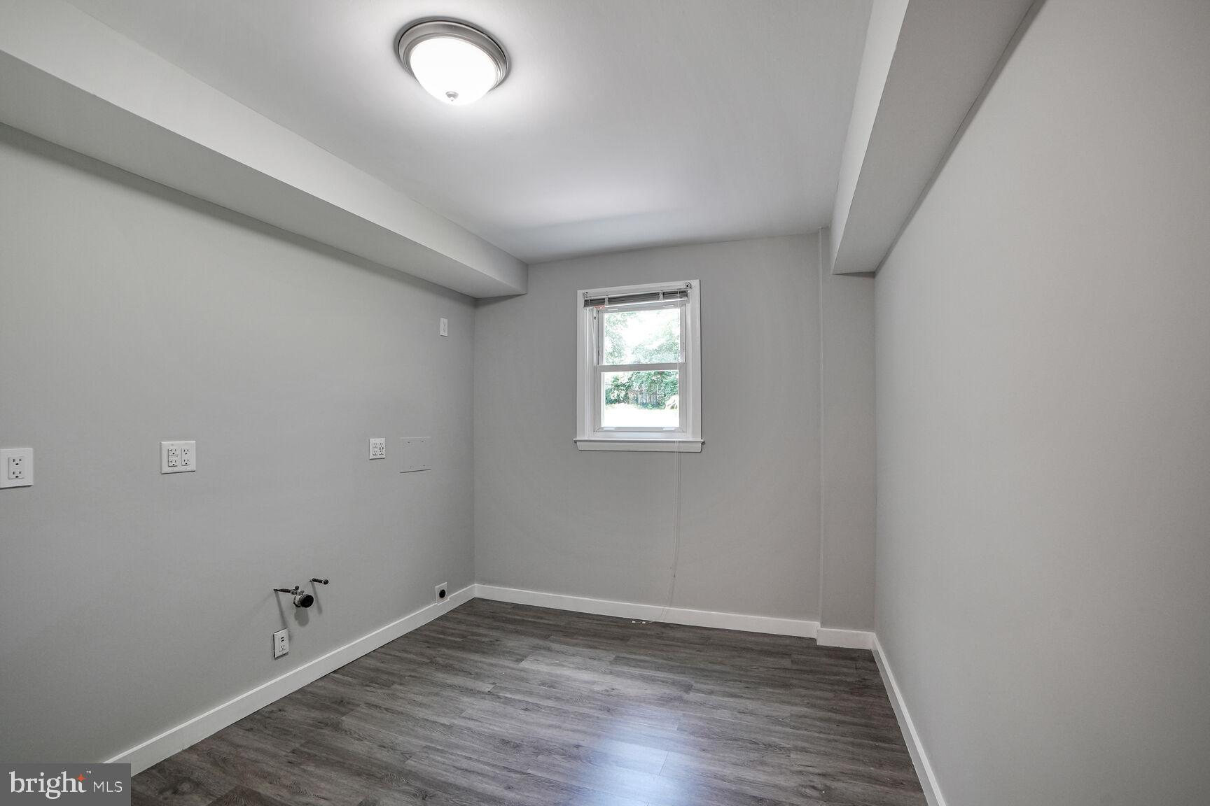 SPRINGBROOK TERRACE - Residential