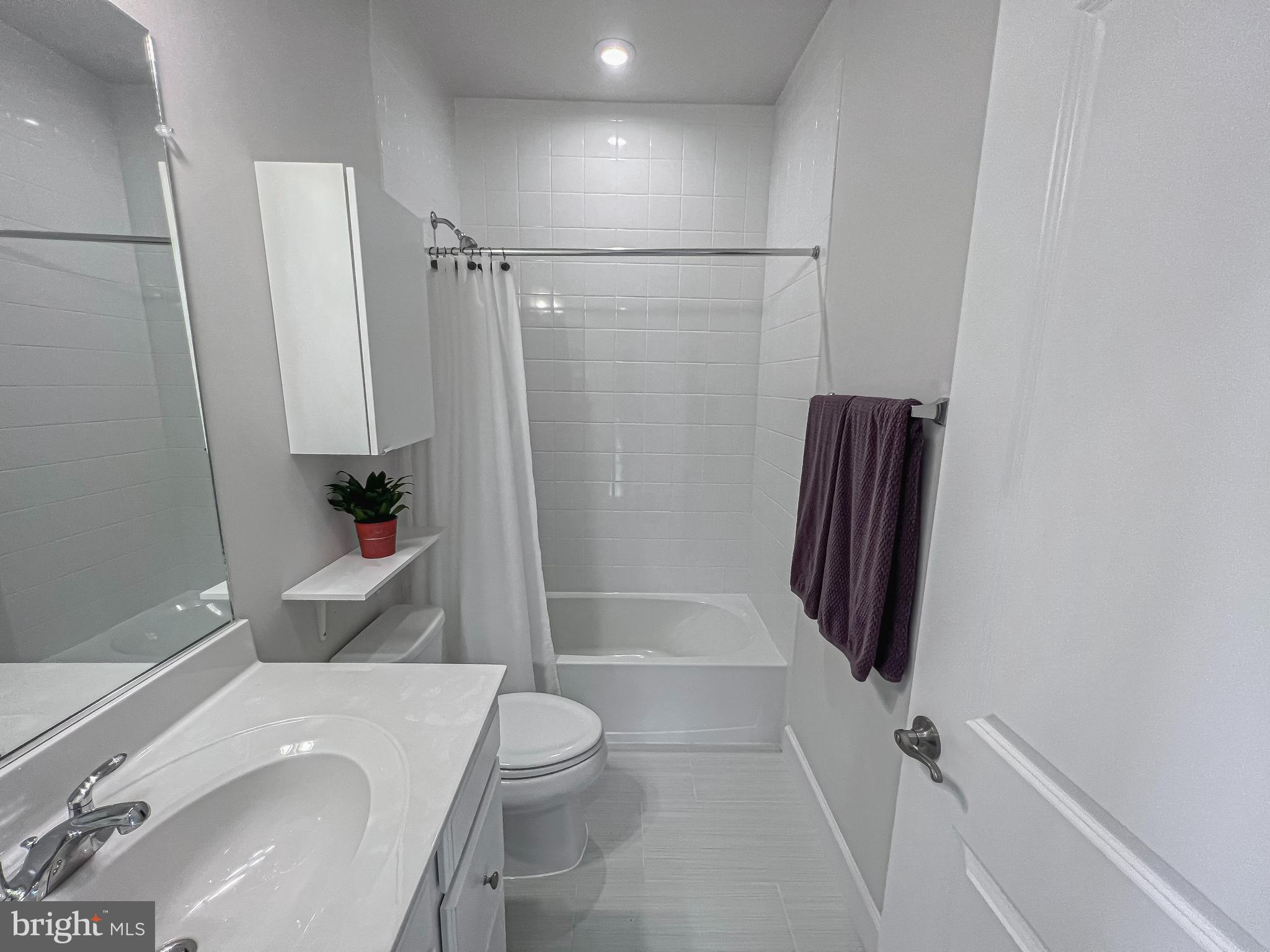 THE LANDING AT CANNON BRANCH - Residential Lease