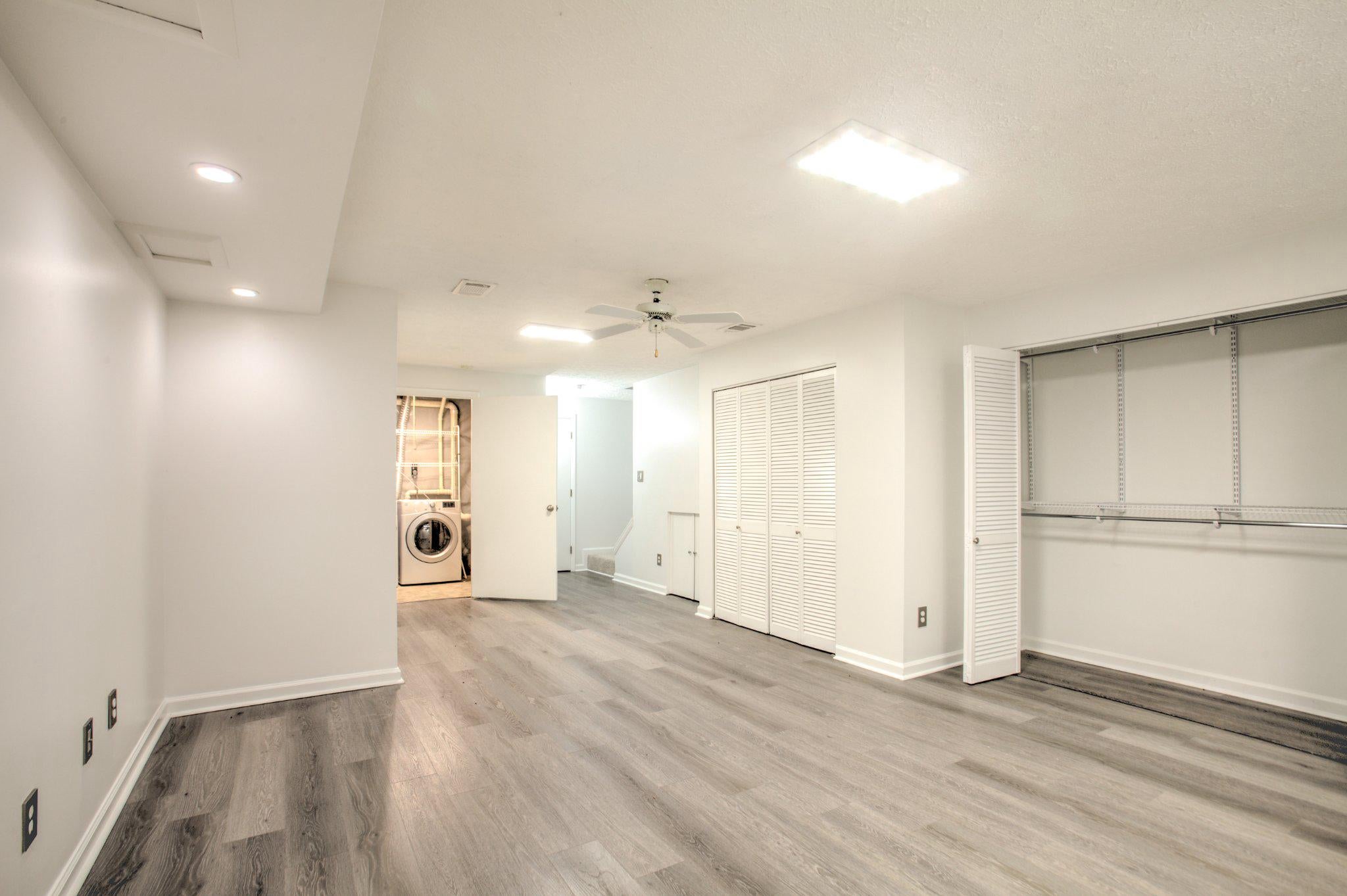 503 PARK MANOR CIRCLE 31