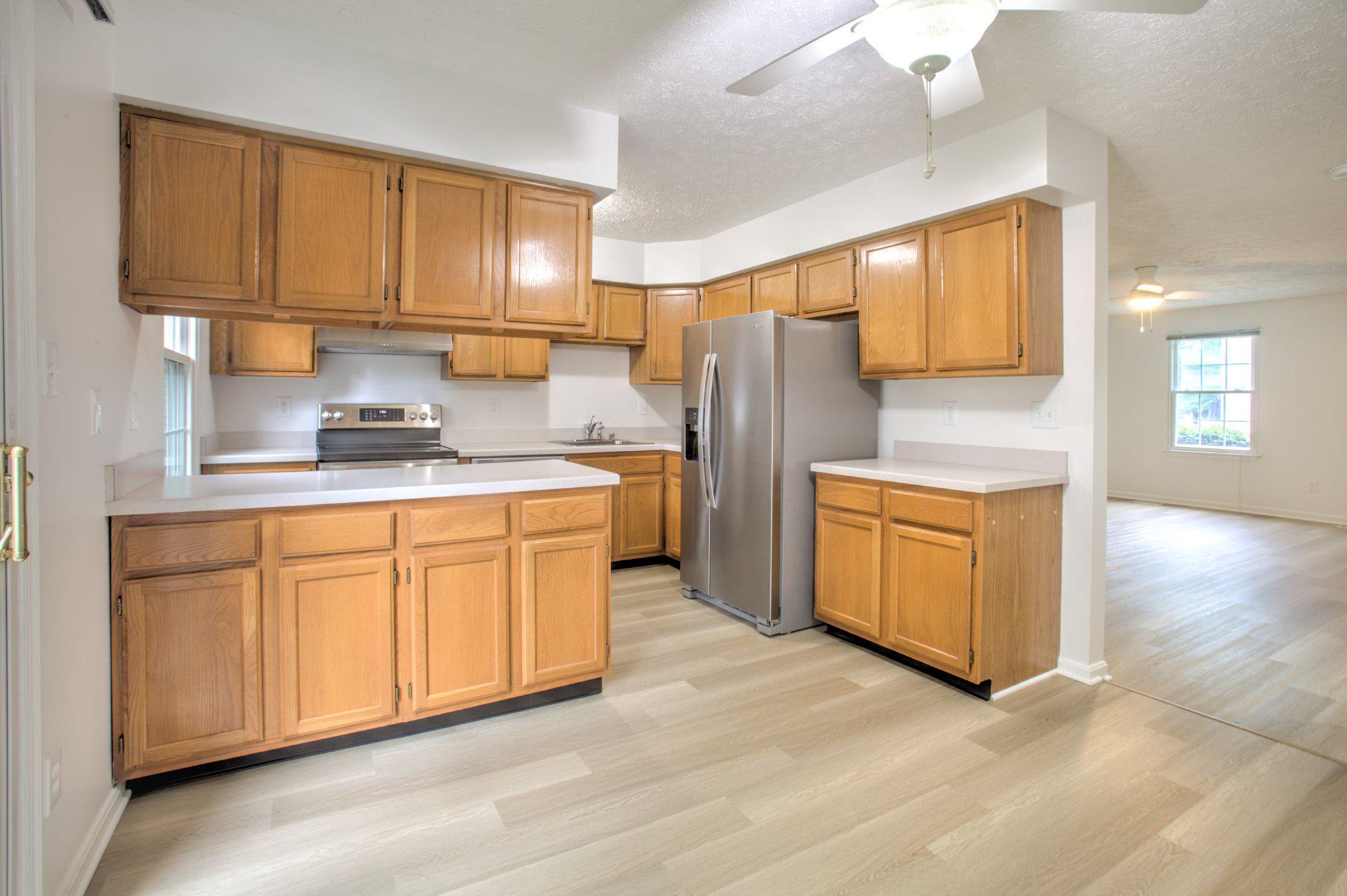 503 PARK MANOR CIRCLE 31