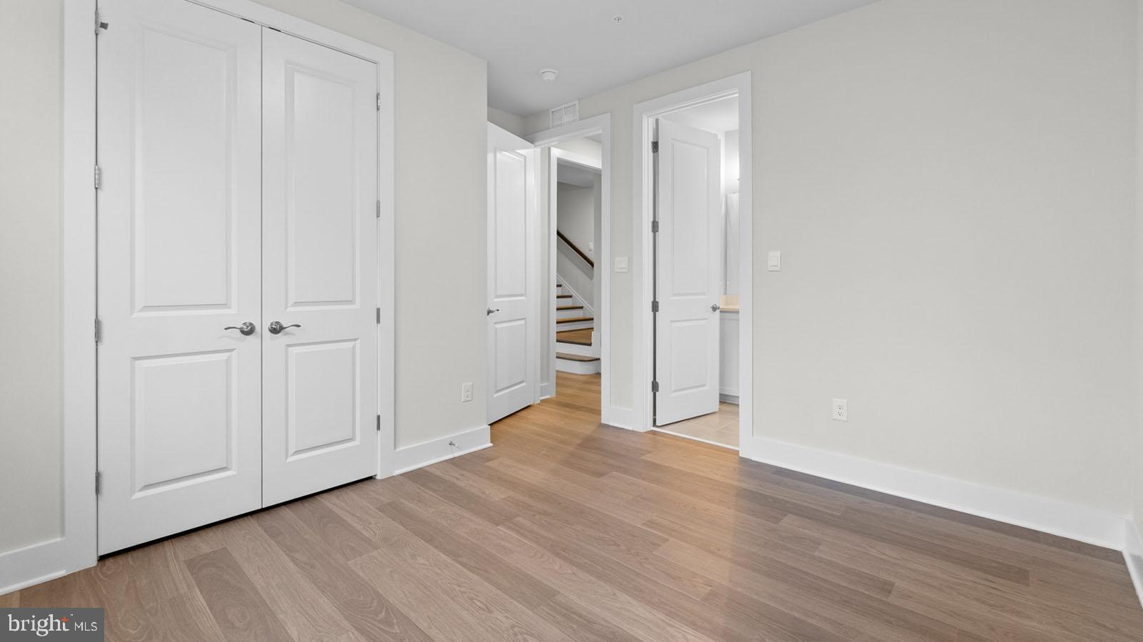 COLLINGWOOD CHASE - Residential