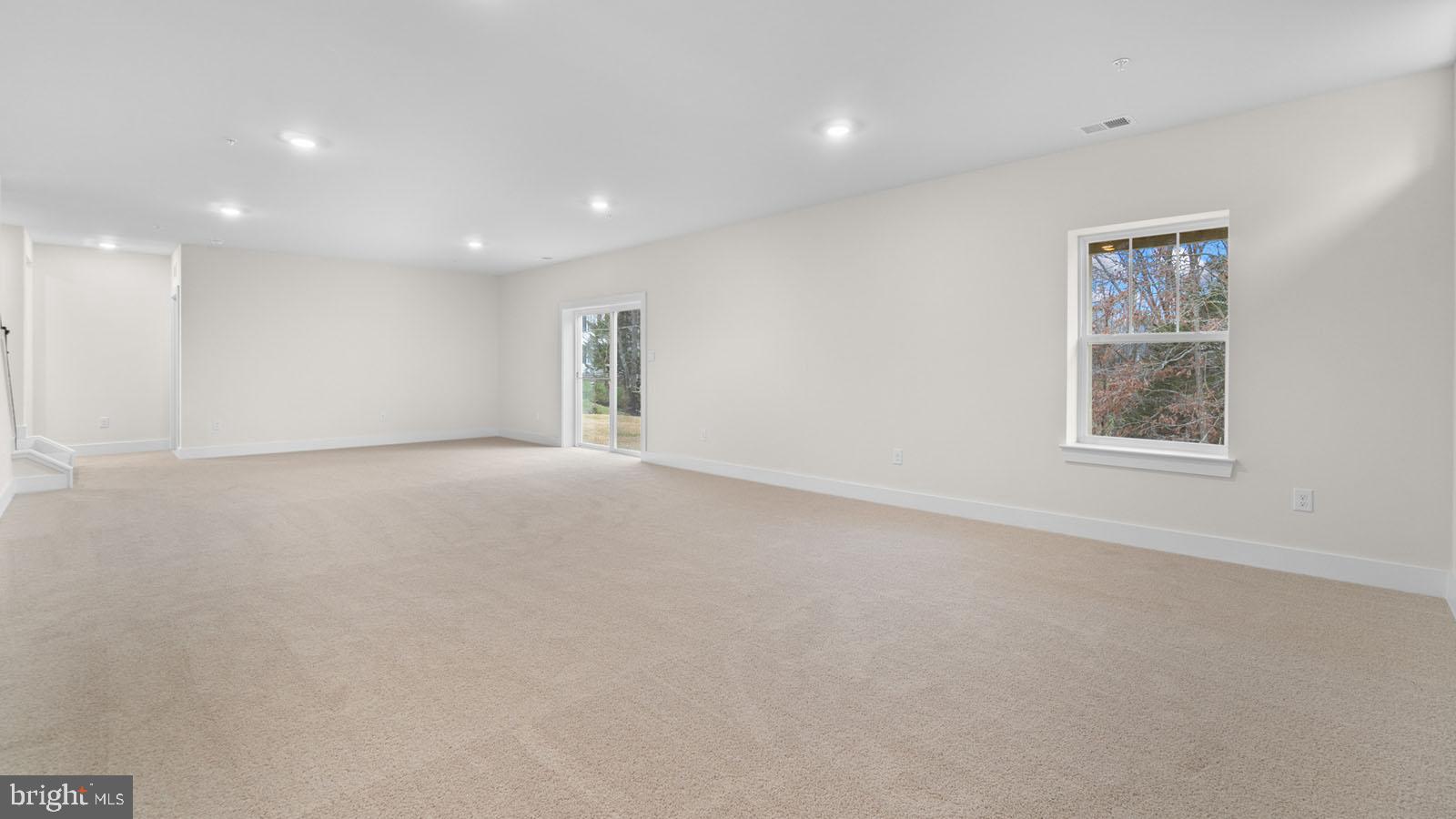 COLLINGWOOD CHASE - Residential