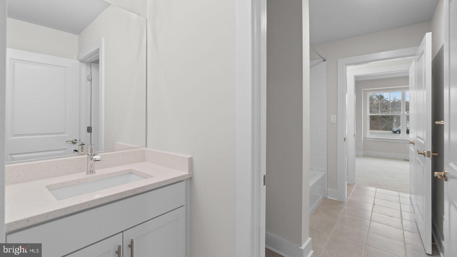 COLLINGWOOD CHASE - Residential