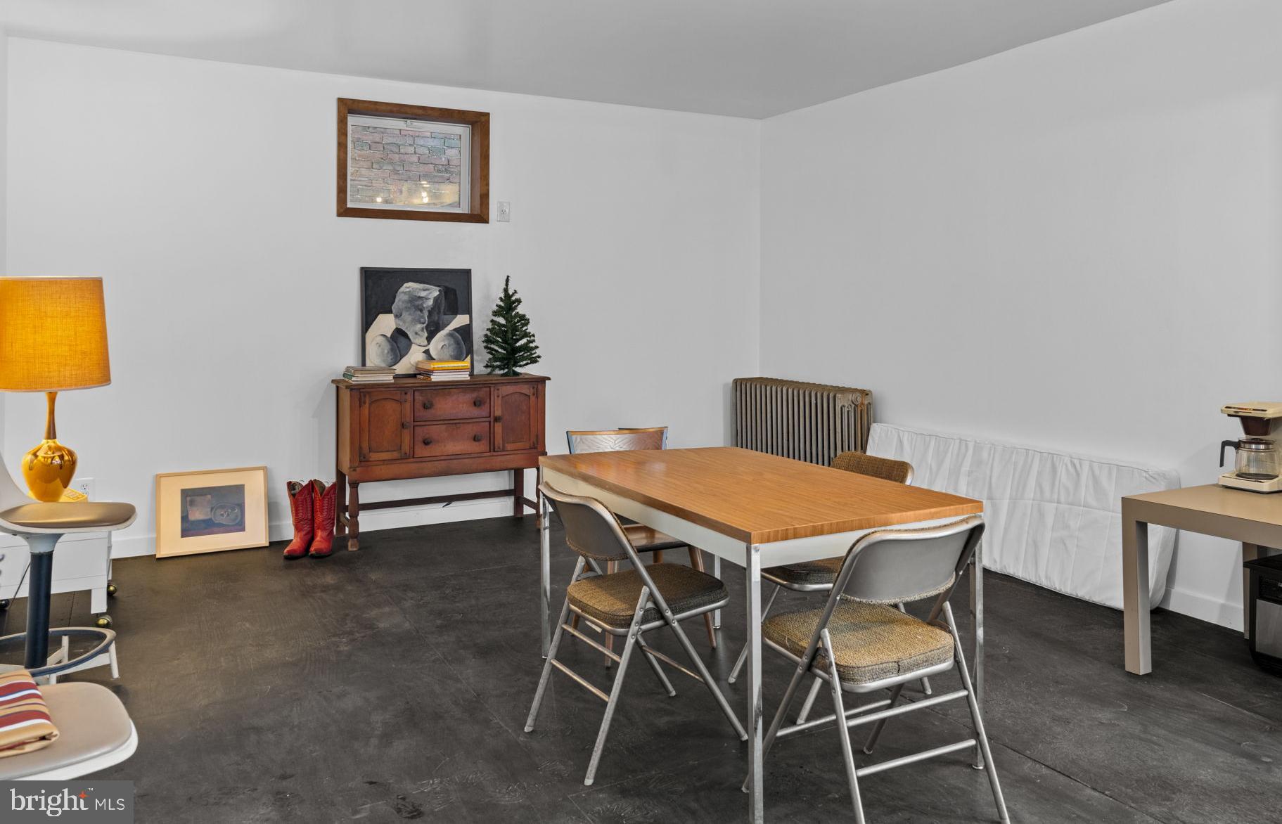 HARROWGATE - Commercial Sale