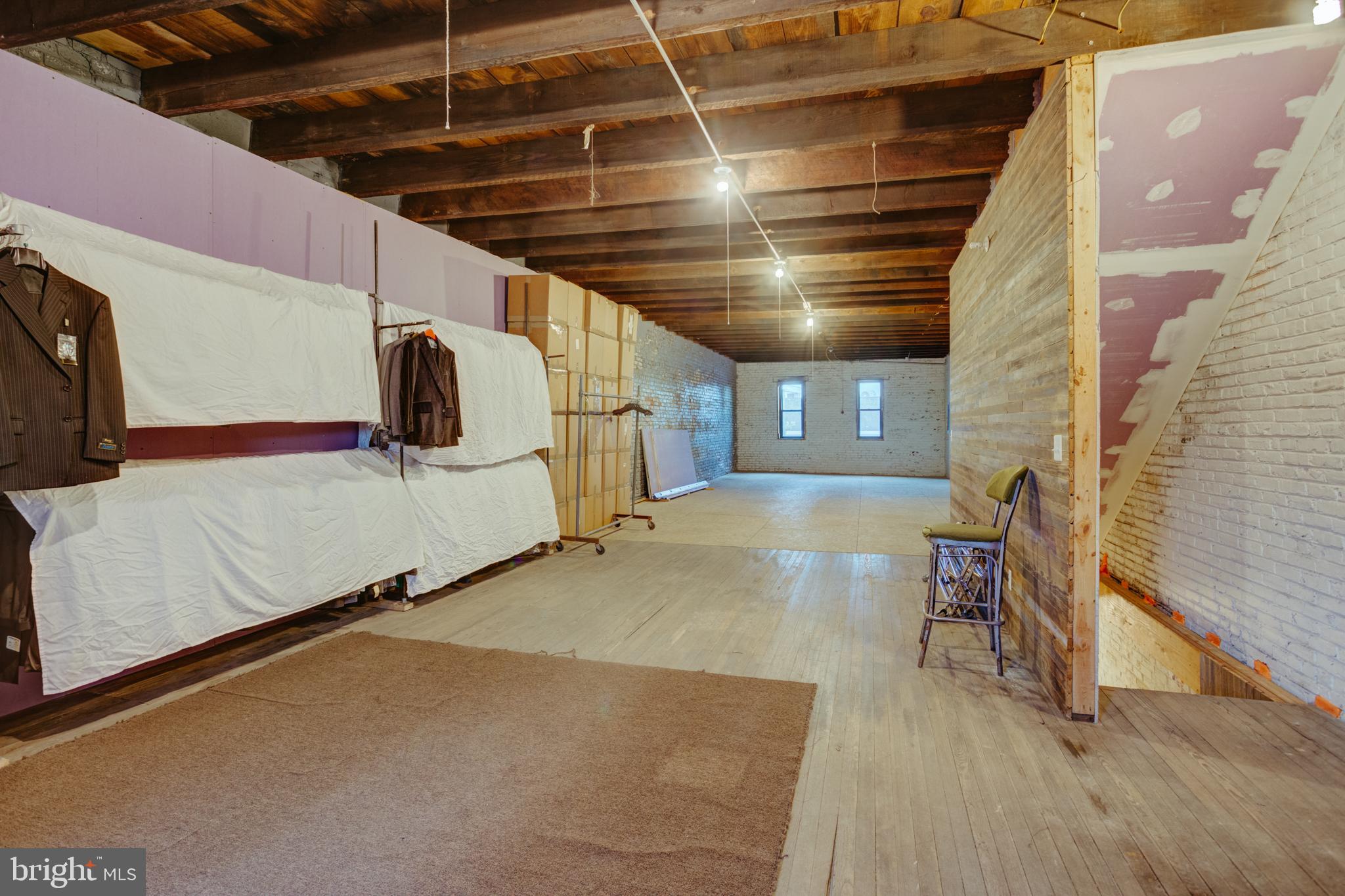 HARROWGATE - Commercial Sale