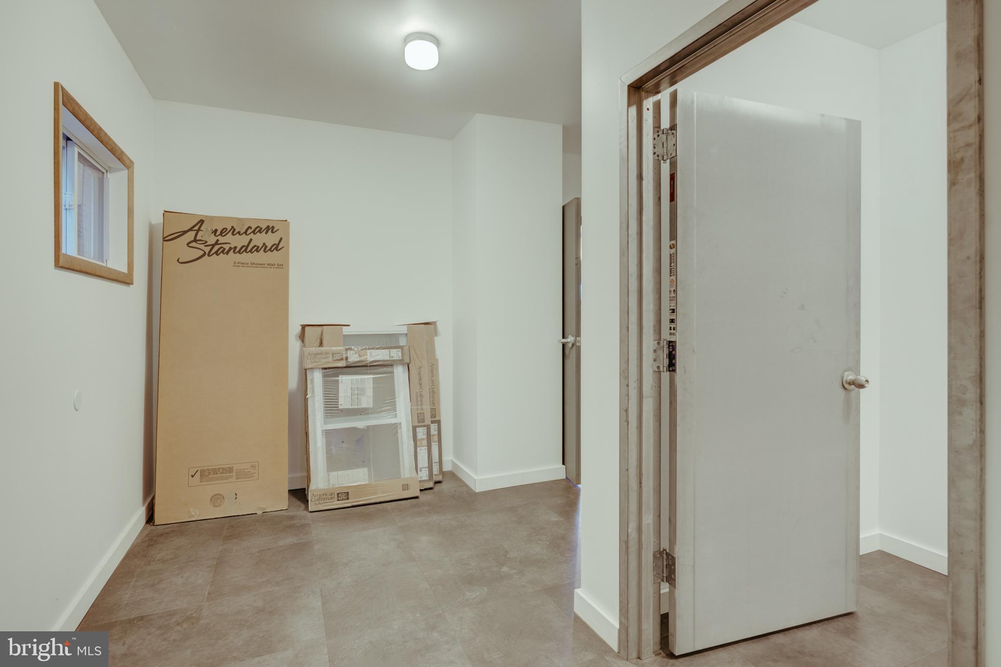 HARROWGATE - Commercial Sale