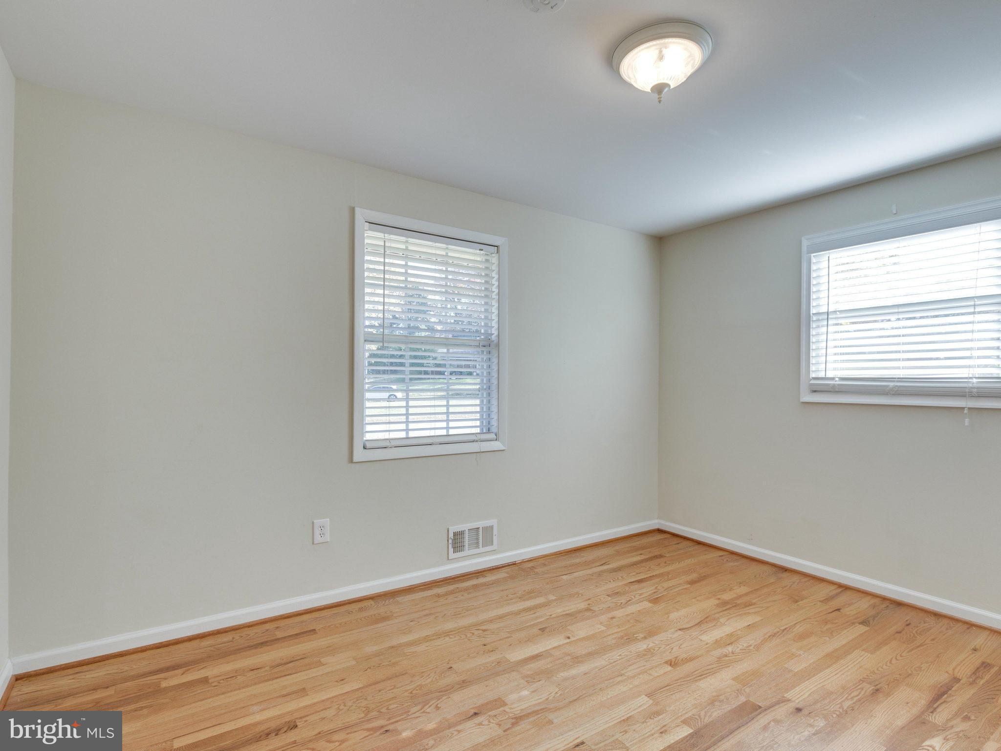 ROSE HILL FARMS - Residential Lease