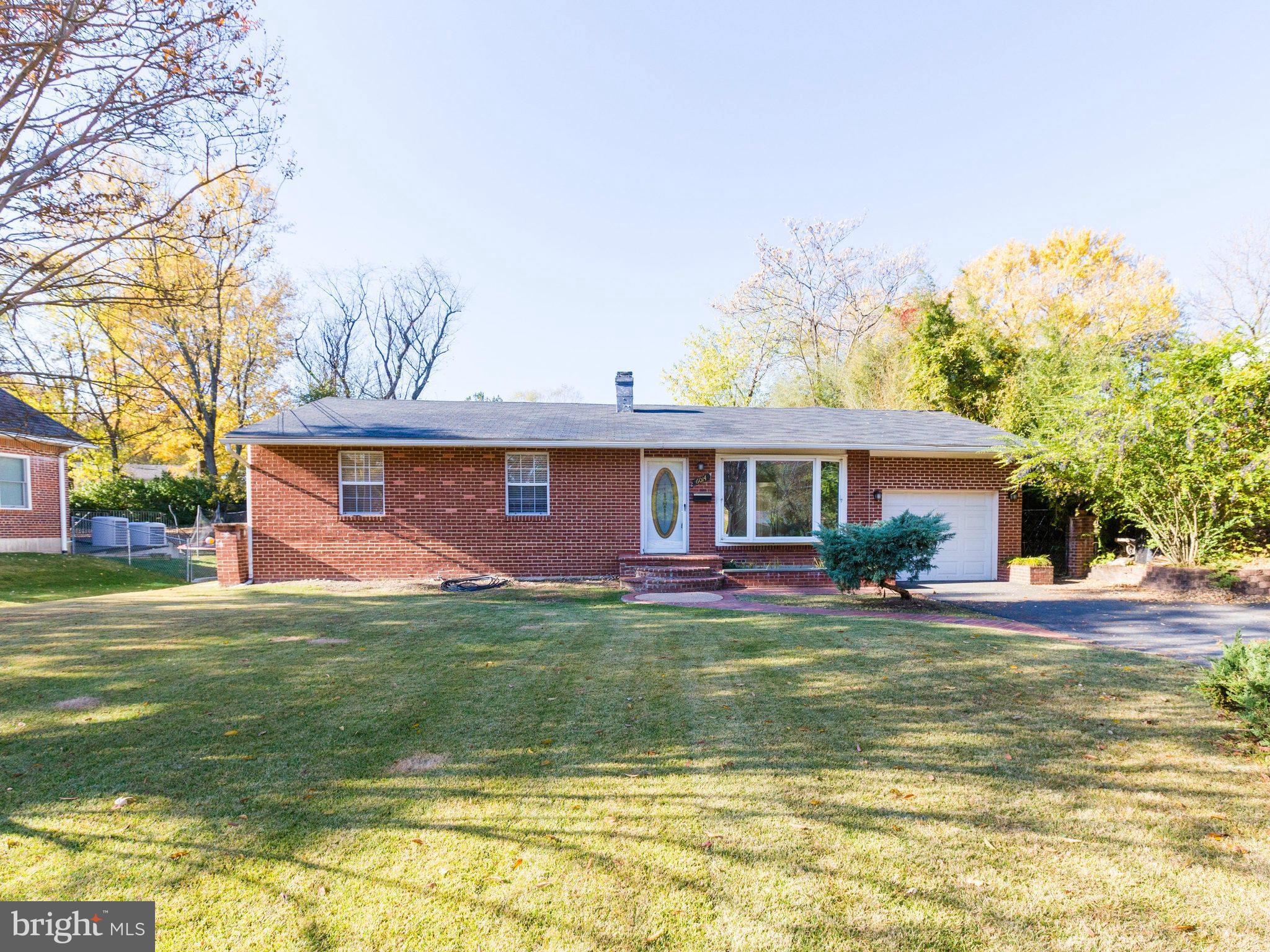 ROSE HILL FARMS - Residential Lease