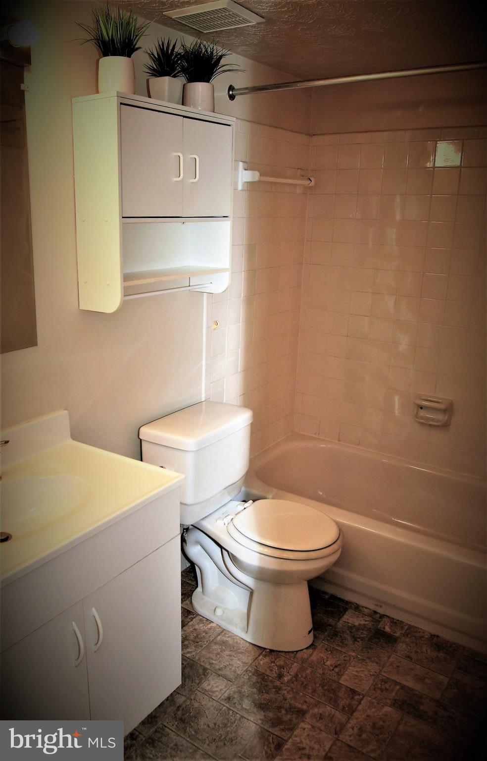 GREENBRIAR CONDO PHASE I - Residential