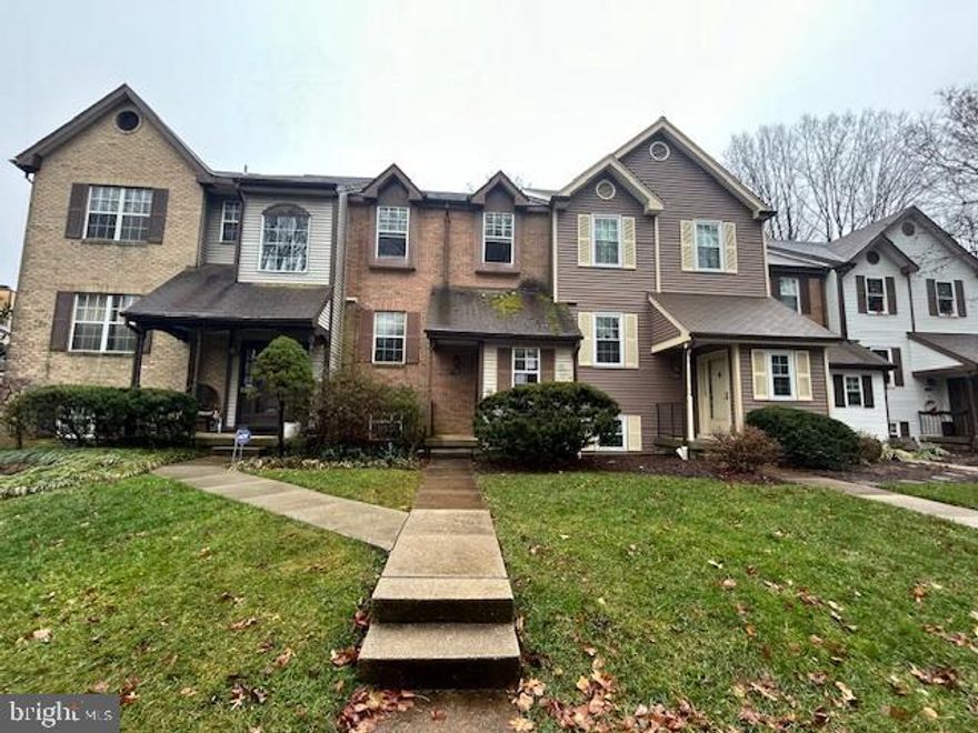 Investor Opportunity! 4 bedroom/3.5 bathrooms.  The home feature 2 fireplaces and a 16 x 11 deck that looks out to Lake Elkhorn.  The lower is idel for in-laws, with a full bath.  Family room with fireplace, attic is floored for storage.  Home is located close to shopping and express transportation.  Home needs work/updating.   Don't wait too long and miss out on this opportunity.