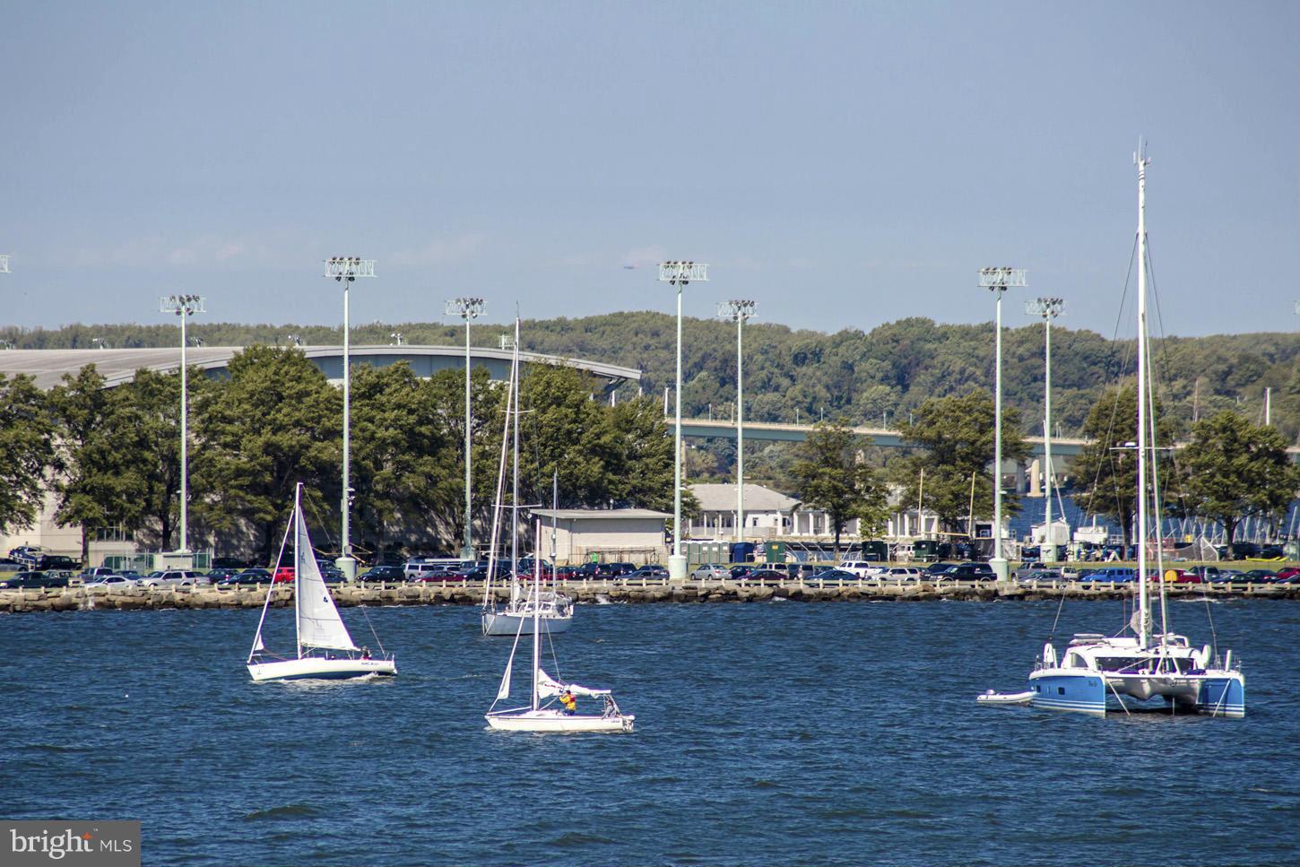 HORN POINT - Residential