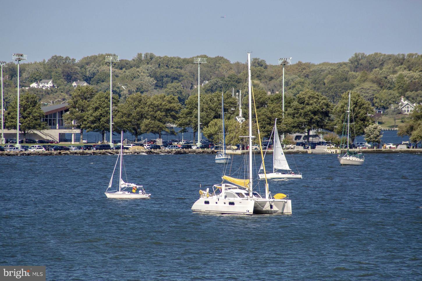 HORN POINT - Residential