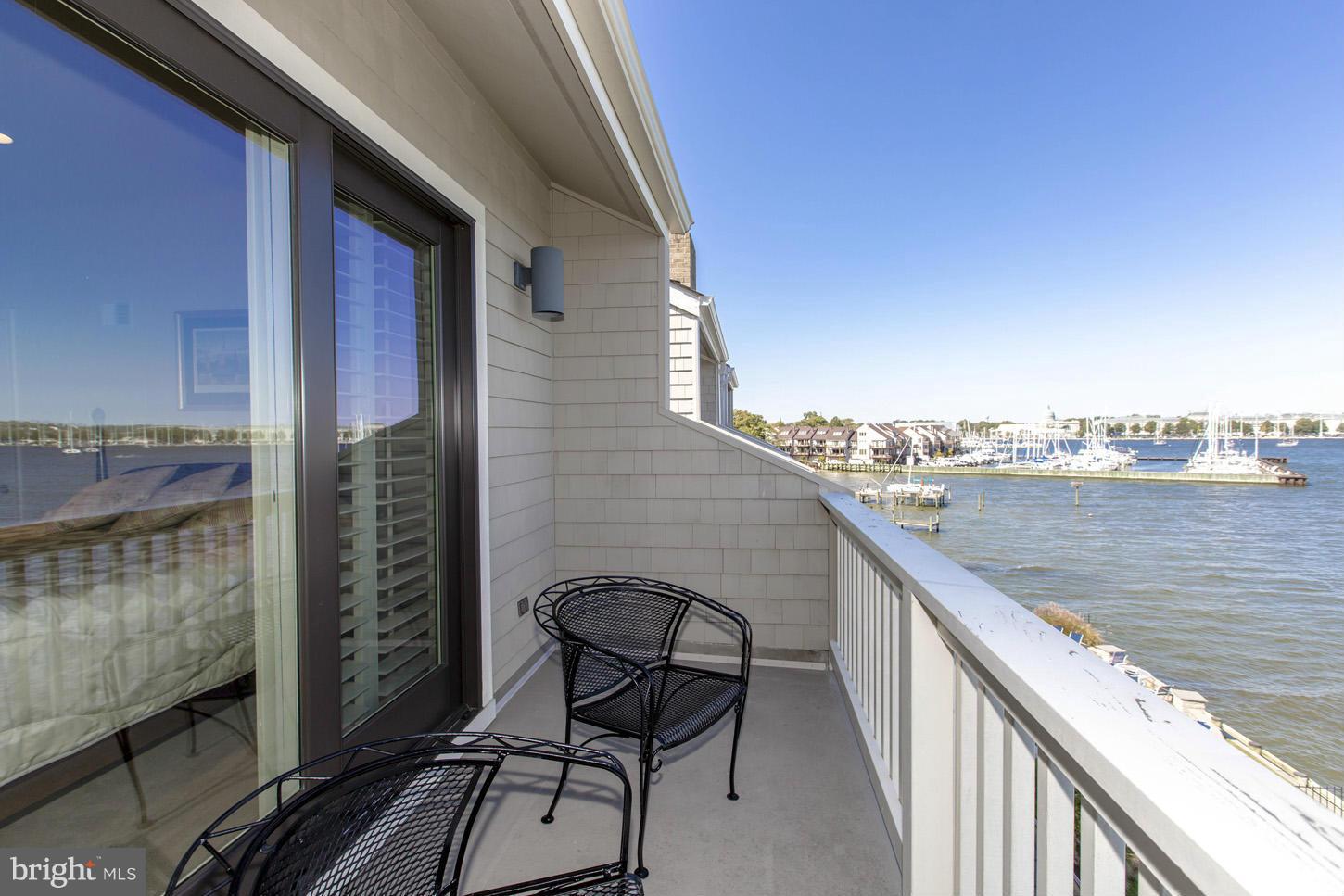 HORN POINT - Residential